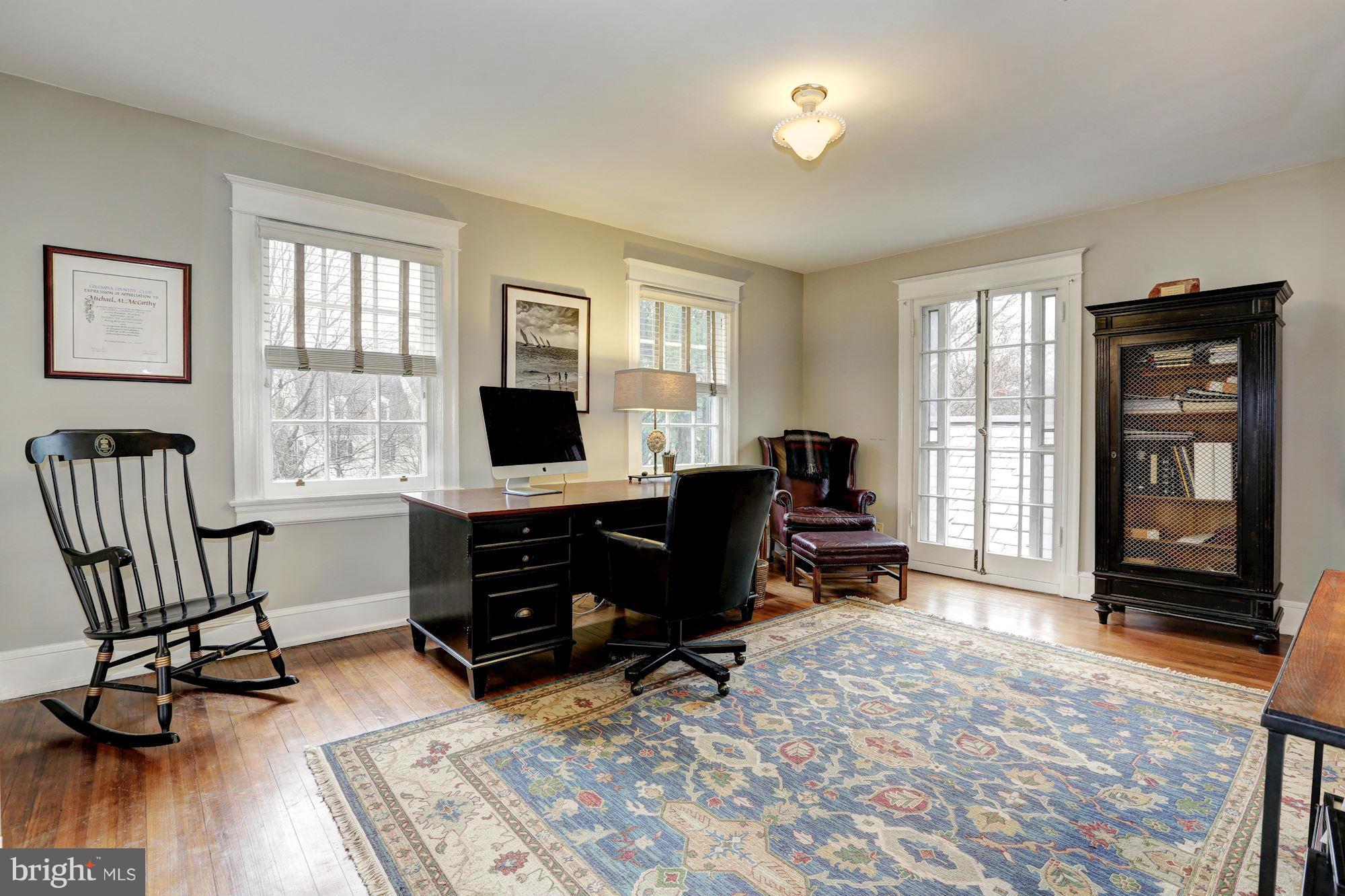 CHEVY CHASE - Residential