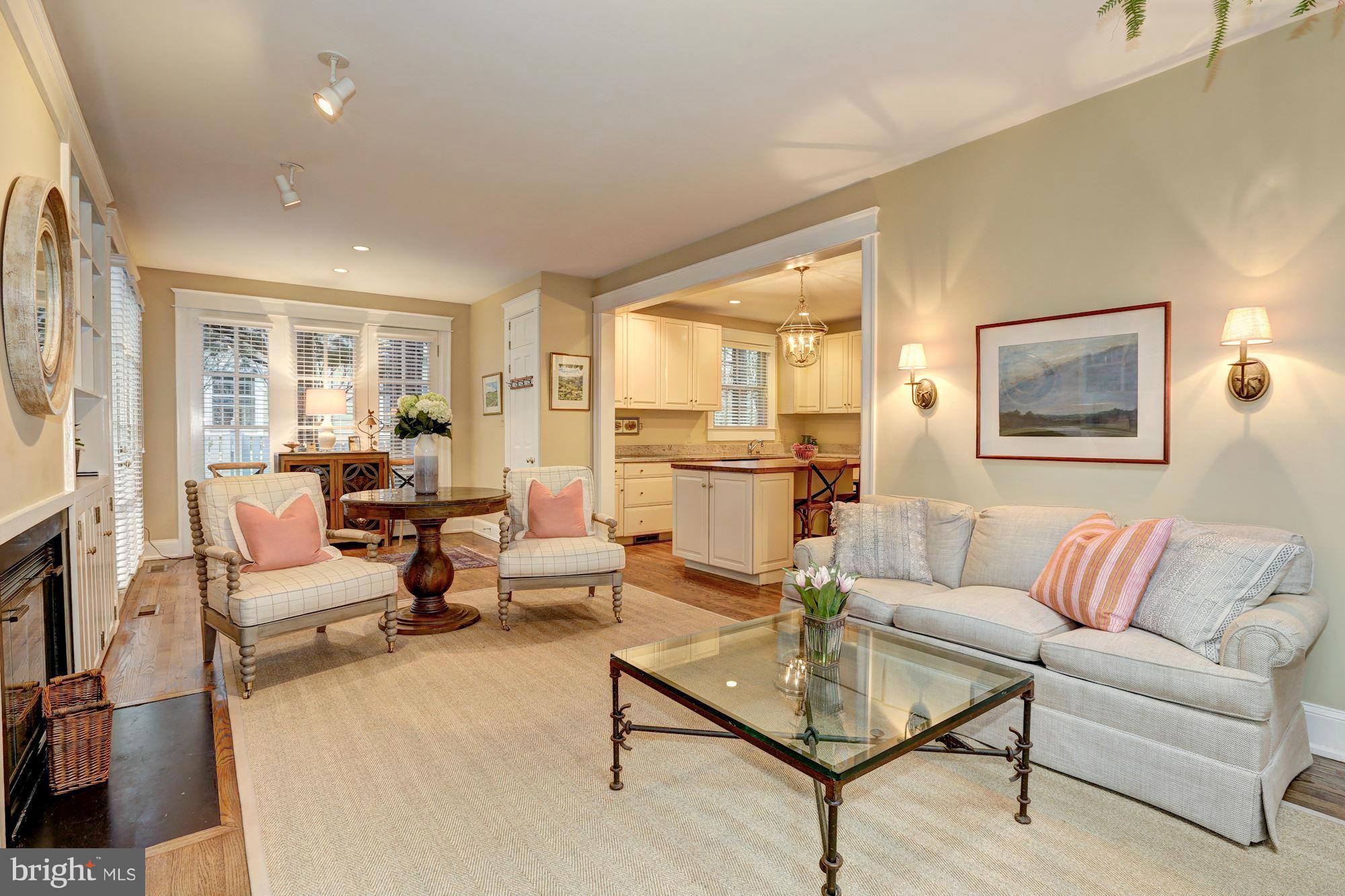 CHEVY CHASE - Residential