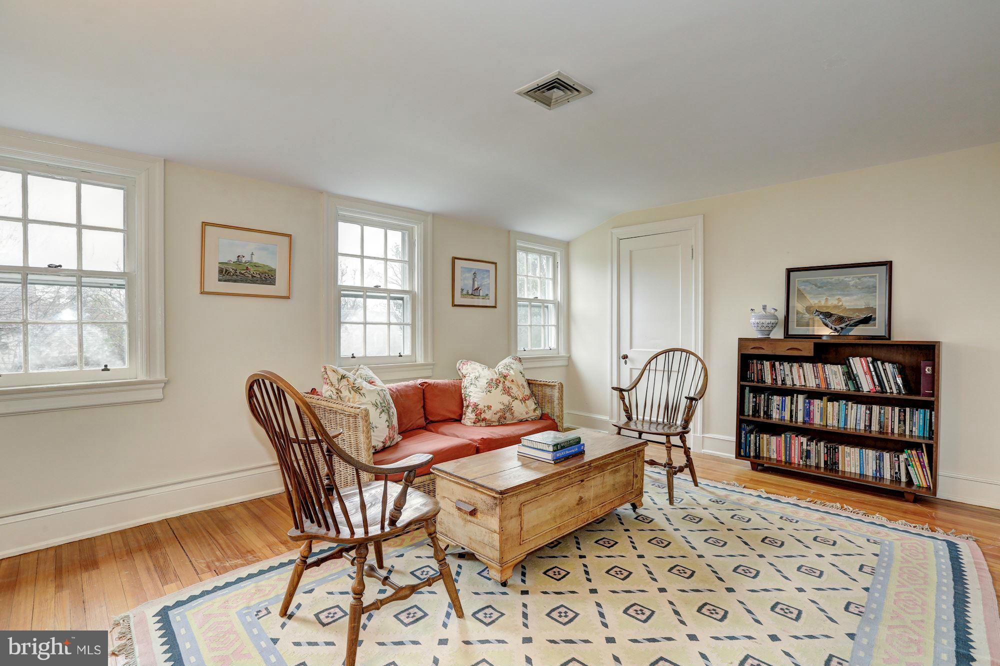 CHEVY CHASE - Residential