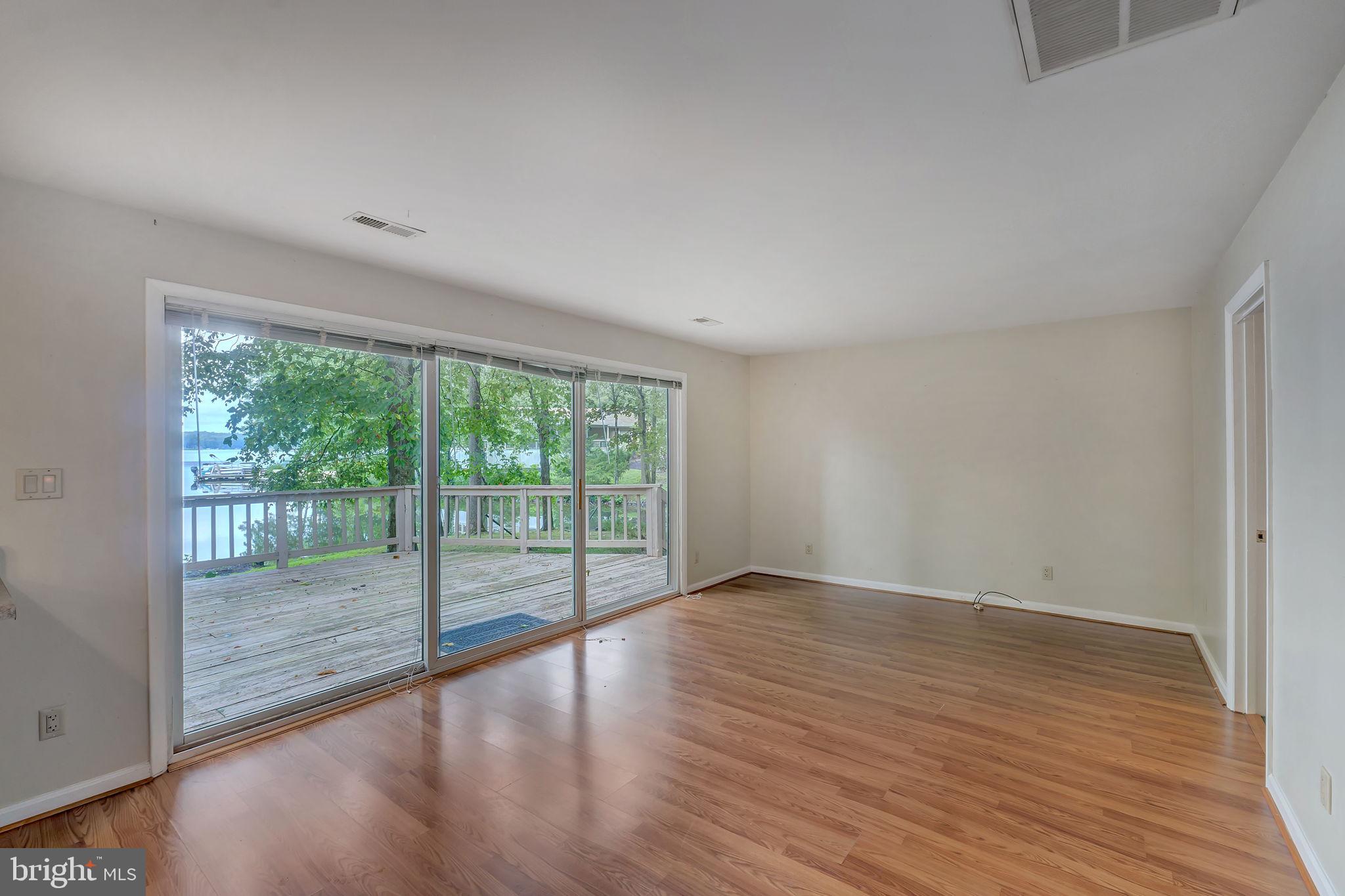 BLUE RIDGE SHORES - Residential Lease