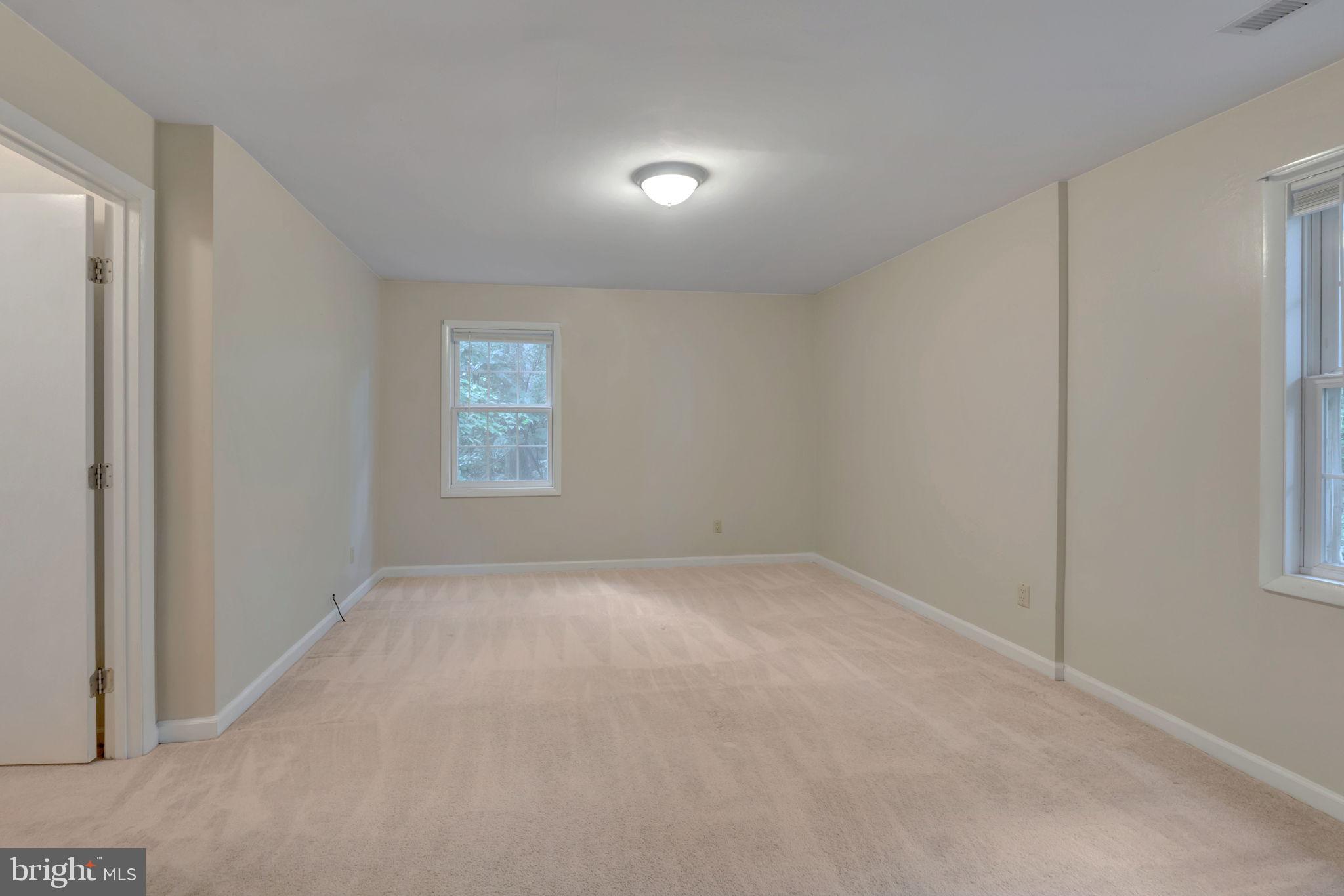 BLUE RIDGE SHORES - Residential Lease