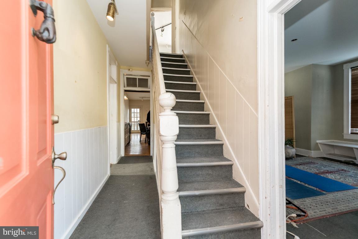 OLD HOMELAND - Residential