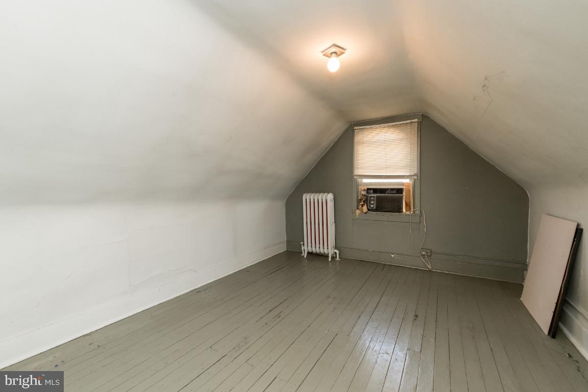 OLD HOMELAND - Residential