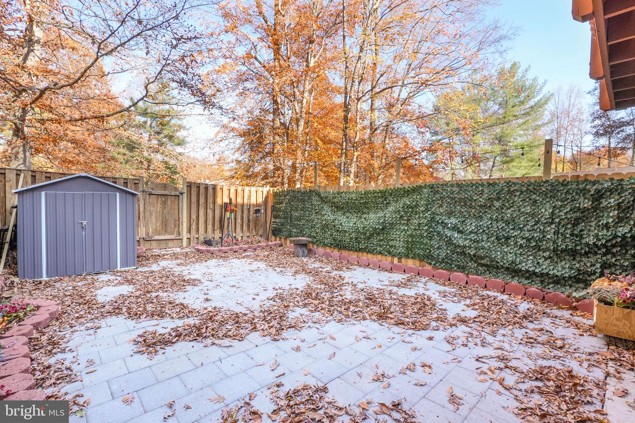 SHANNON STATION - Residential Lease