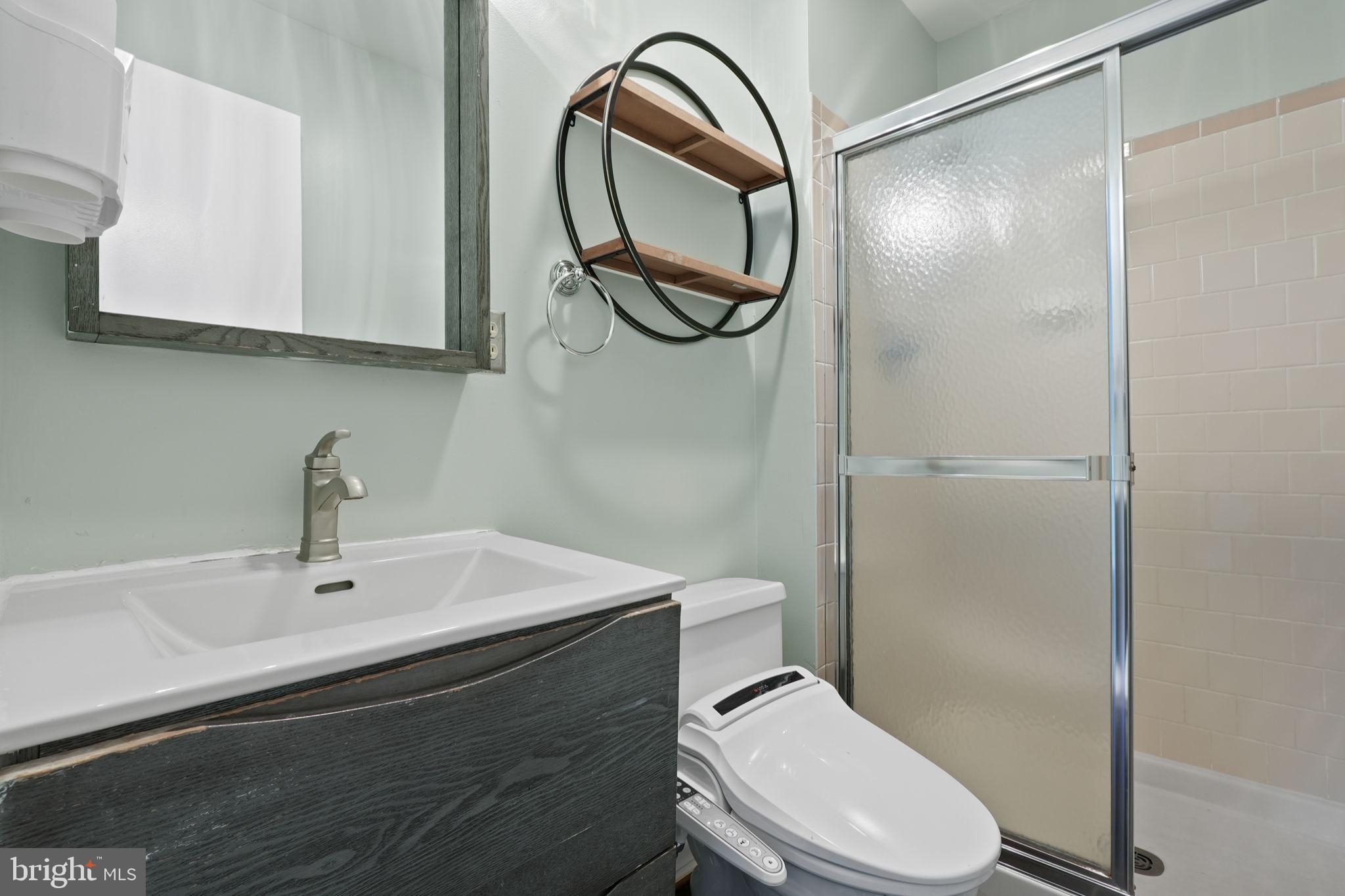 SHANNON STATION - Residential Lease