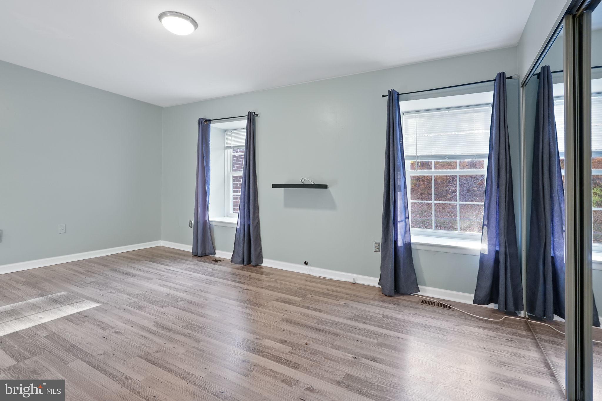 SHANNON STATION - Residential Lease