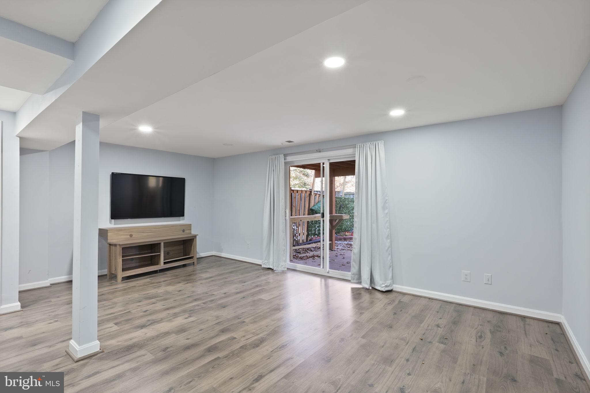 SHANNON STATION - Residential Lease