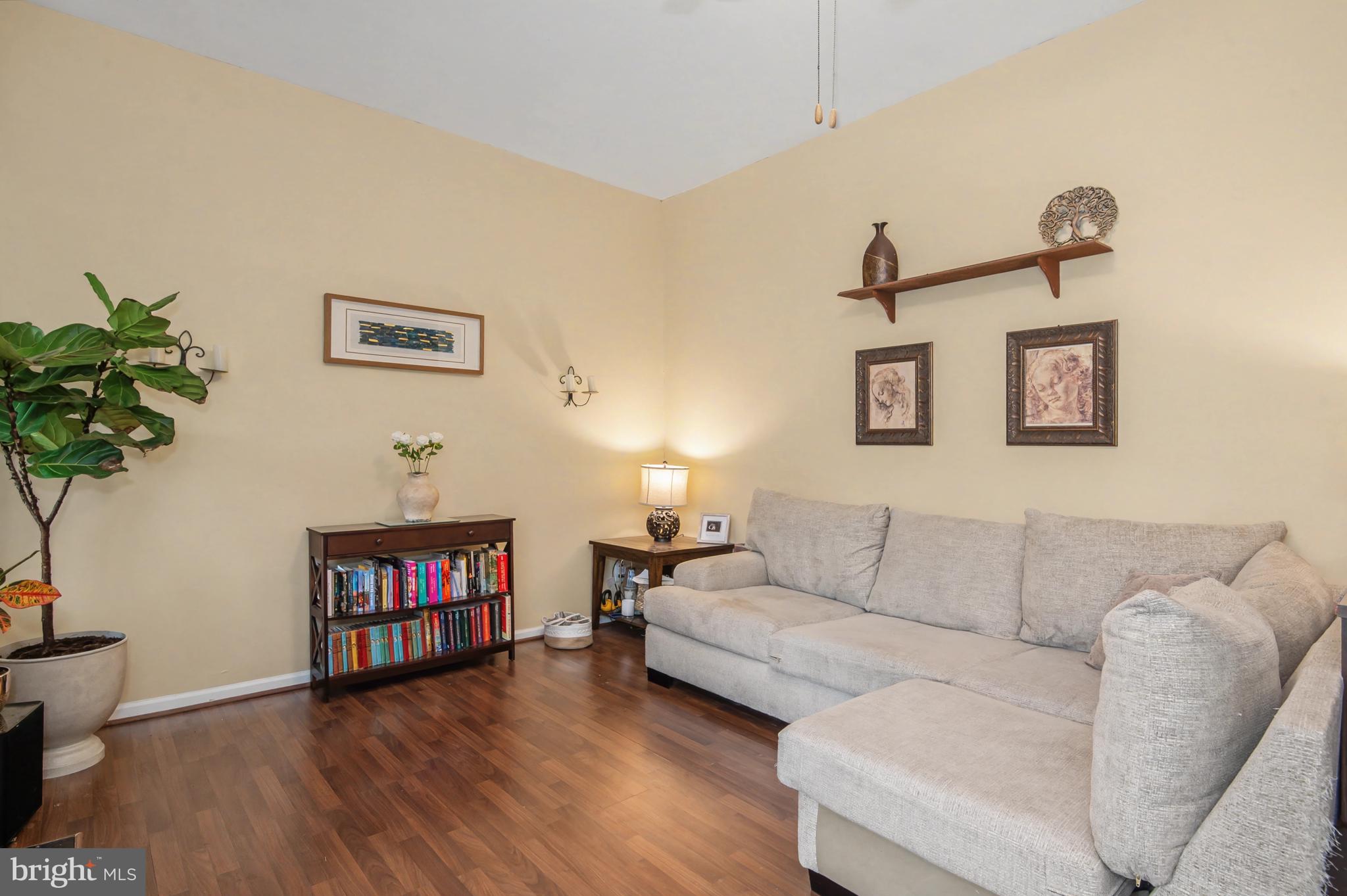 BIRCH POINTE - Residential