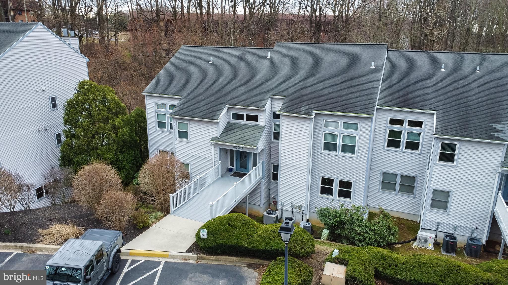 BIRCH POINTE - Residential