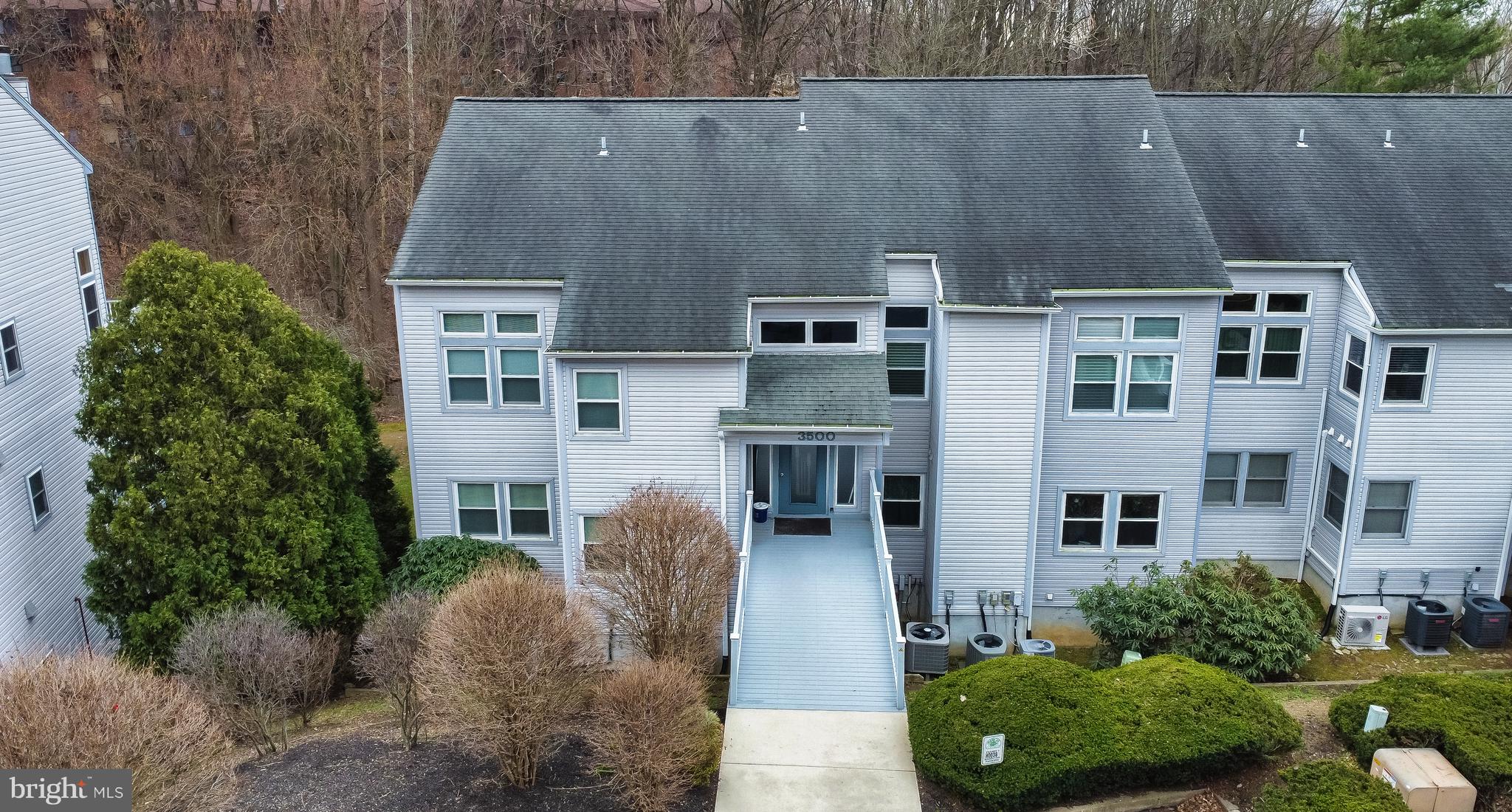 BIRCH POINTE - Residential