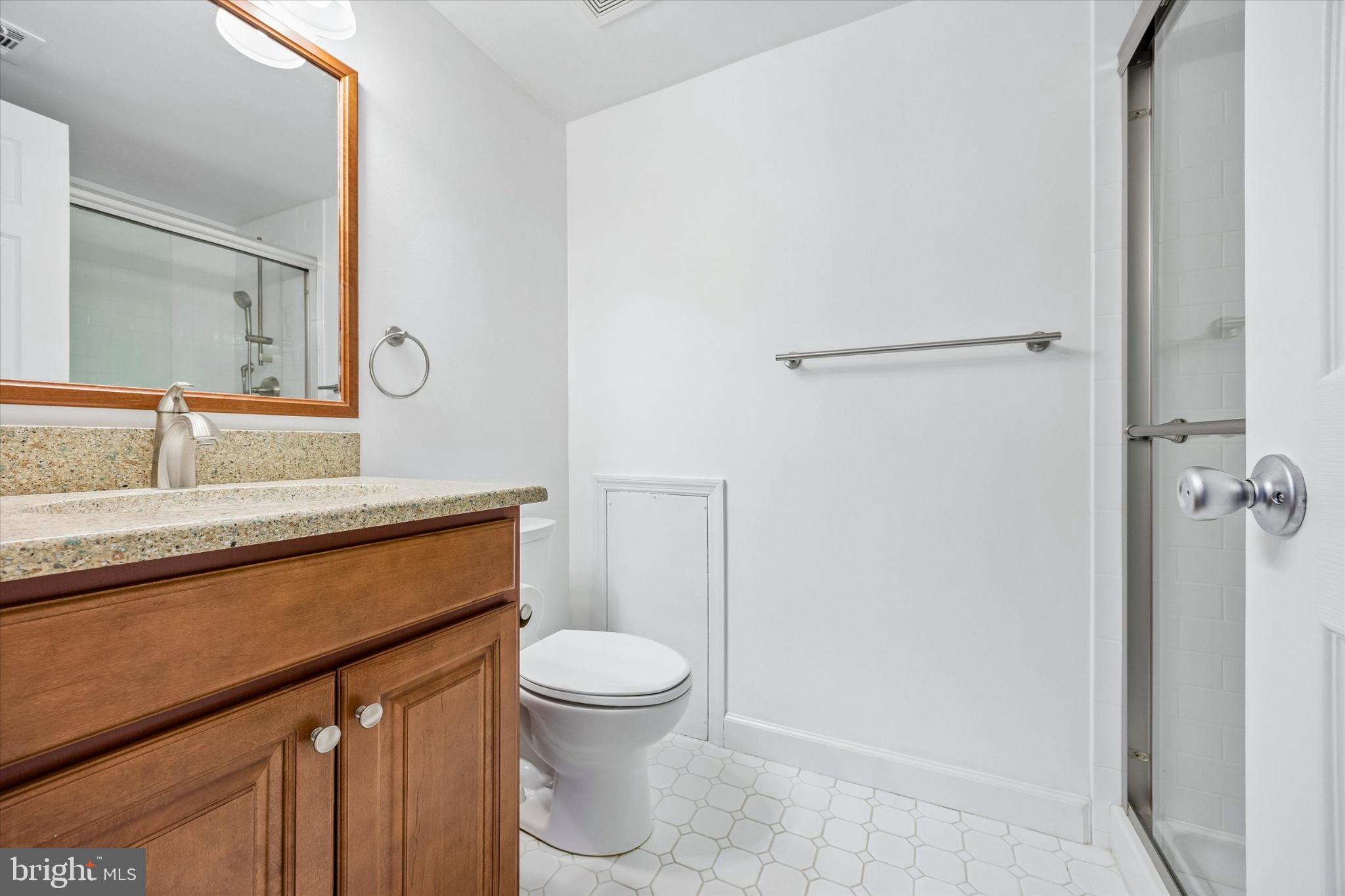 HAMPTON GREENS - Residential