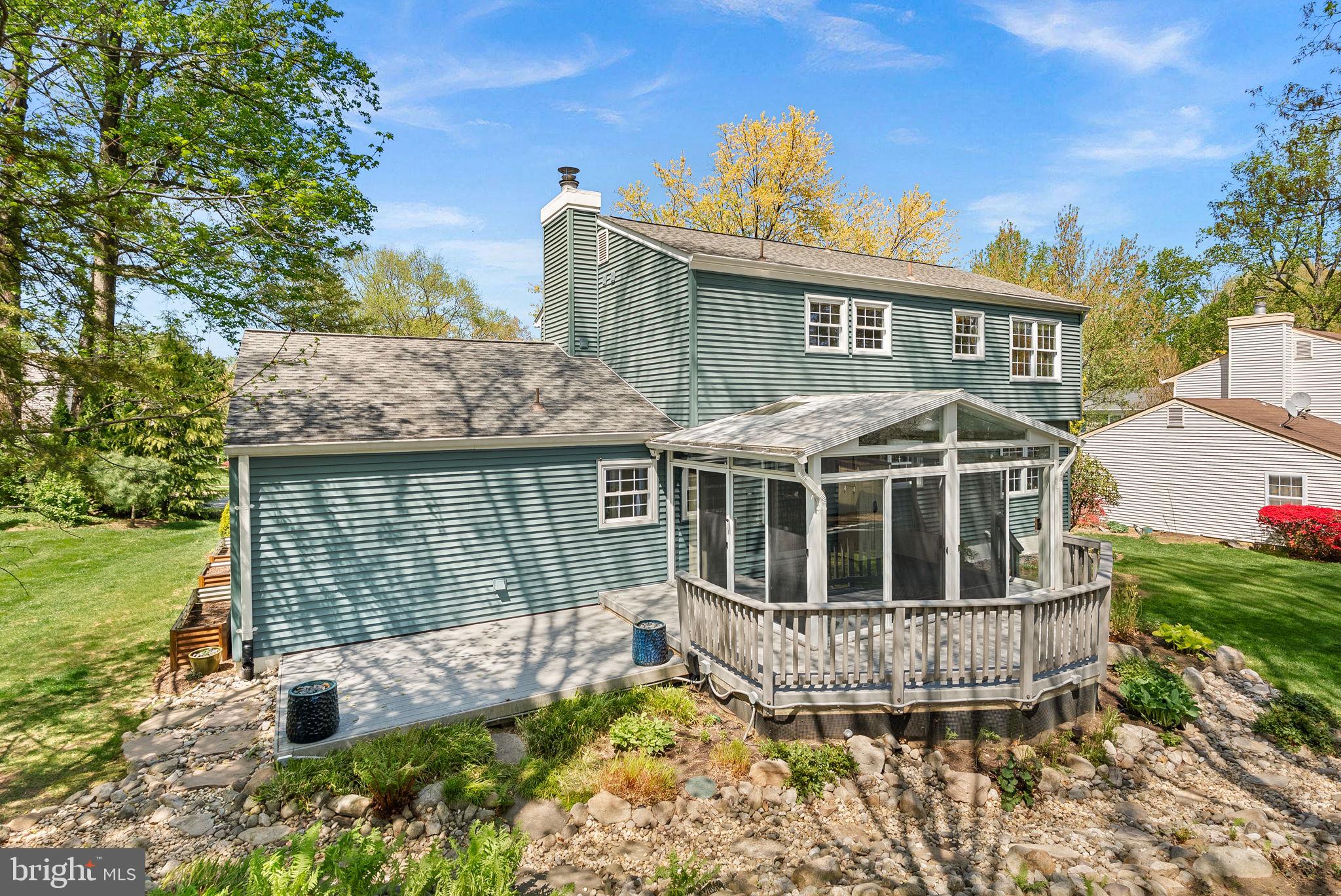 FAIRFAX CLUB ESTATES - Residential