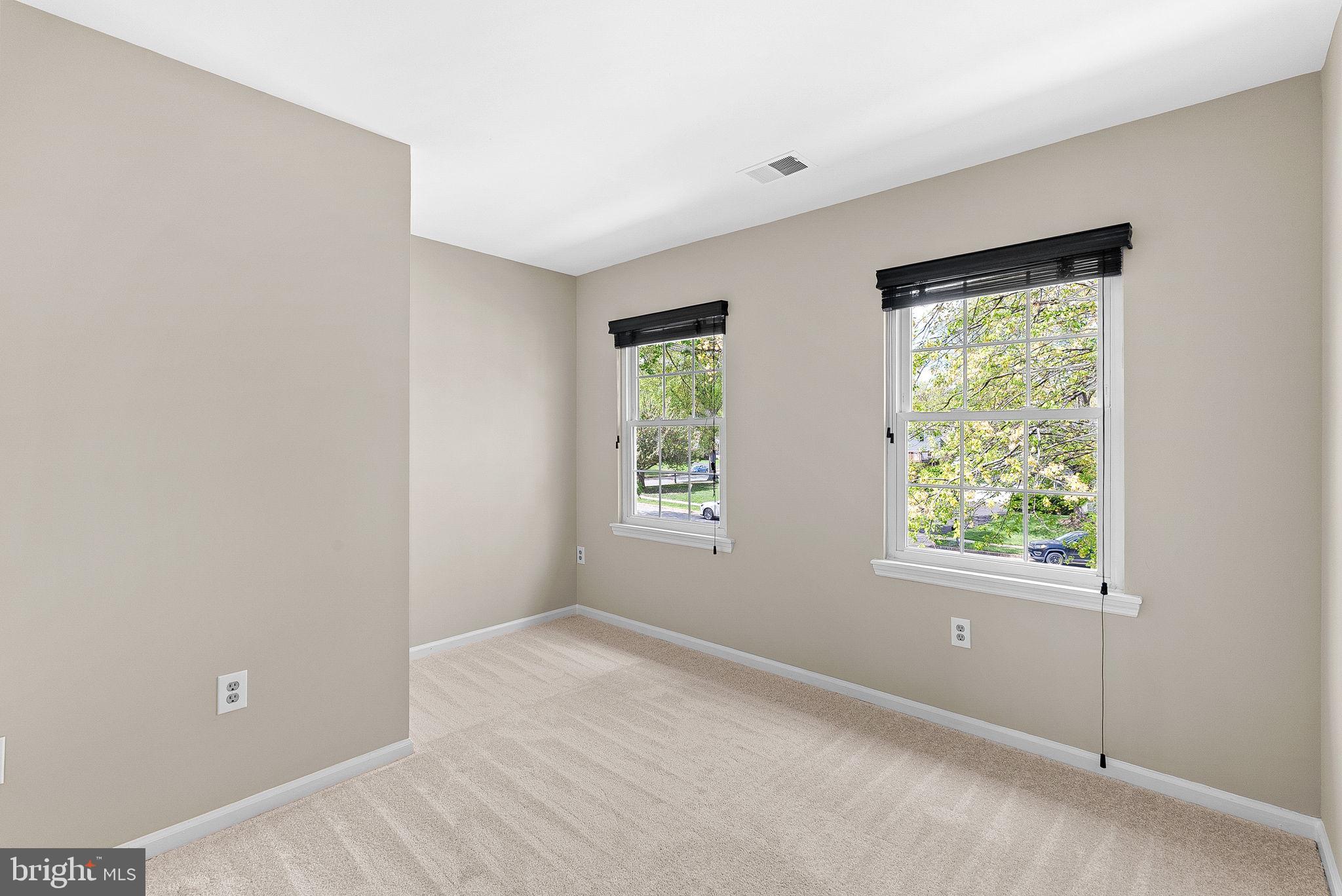 FAIRFAX CLUB ESTATES - Residential