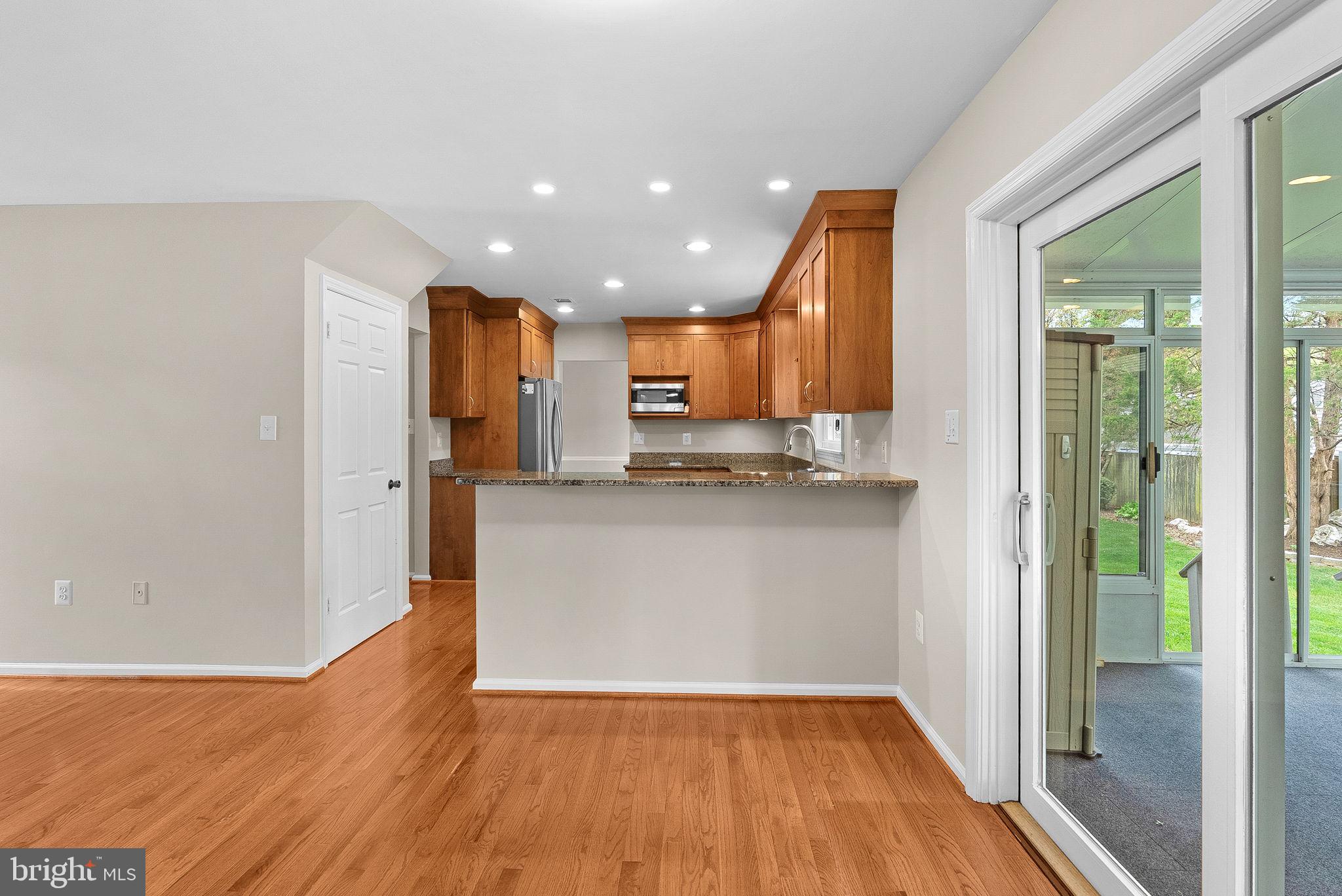 FAIRFAX CLUB ESTATES - Residential