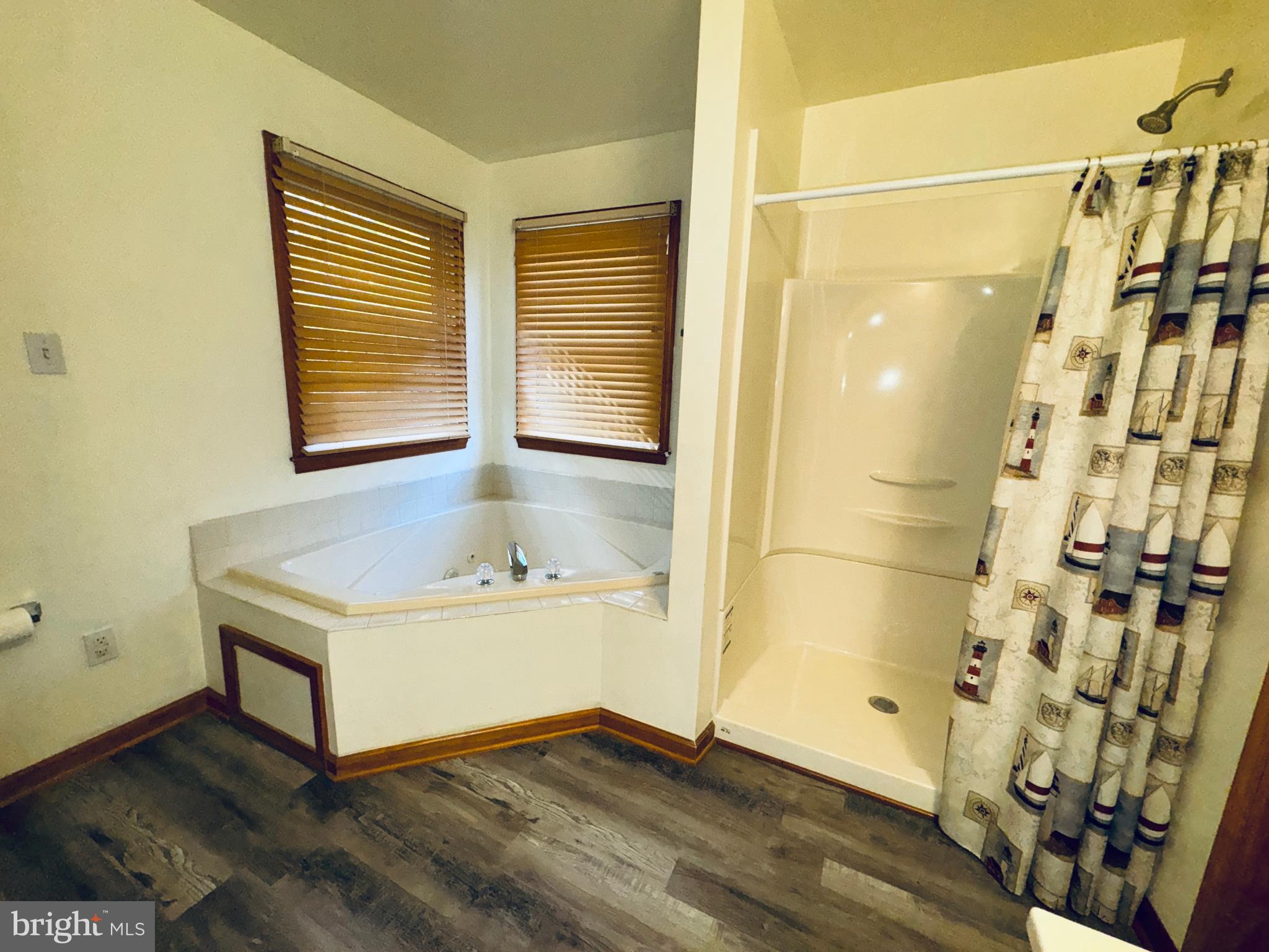 NORTHWOODS - Residential