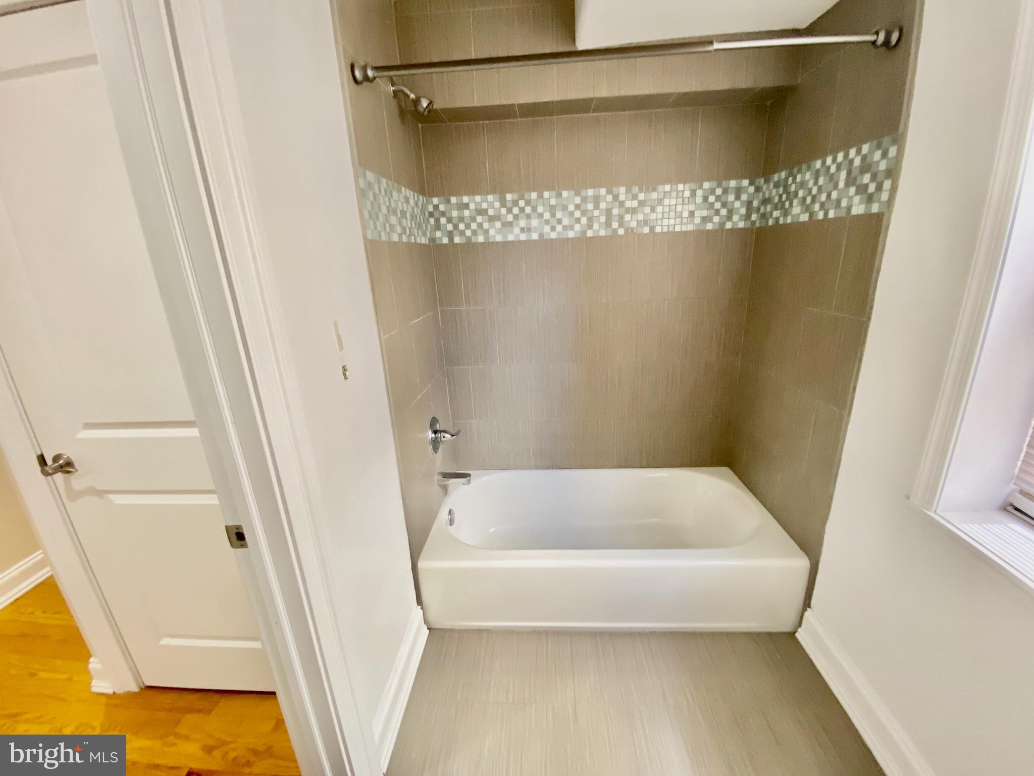 WASHINGTON SQ WEST - Residential Lease