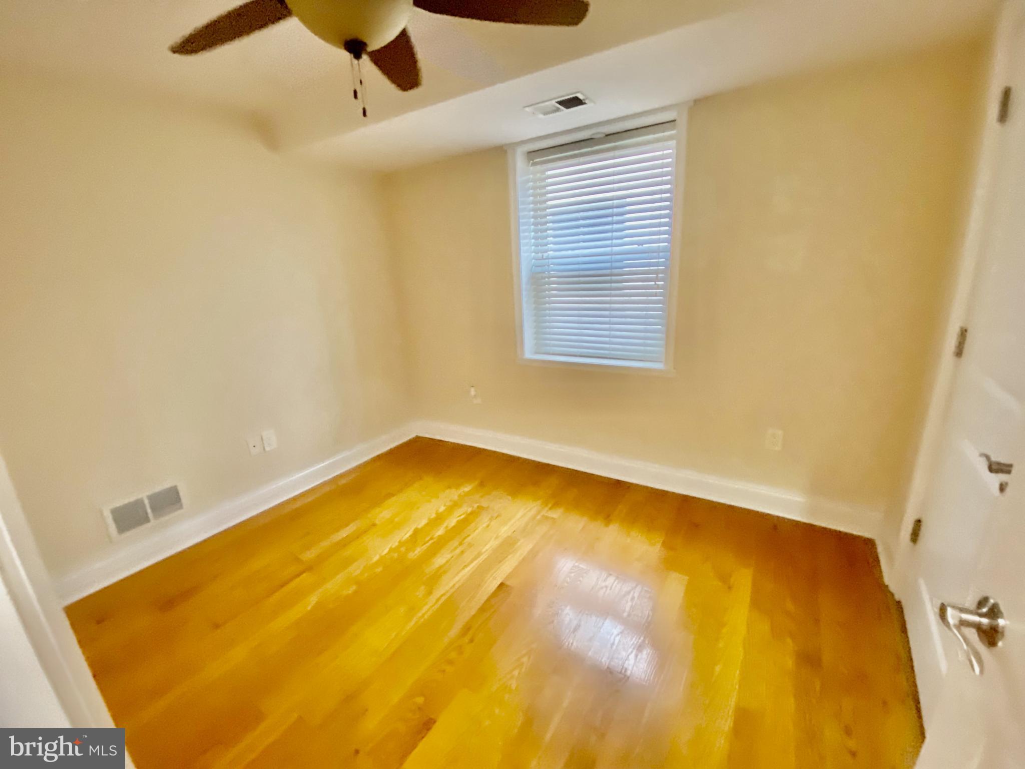 WASHINGTON SQ WEST - Residential Lease