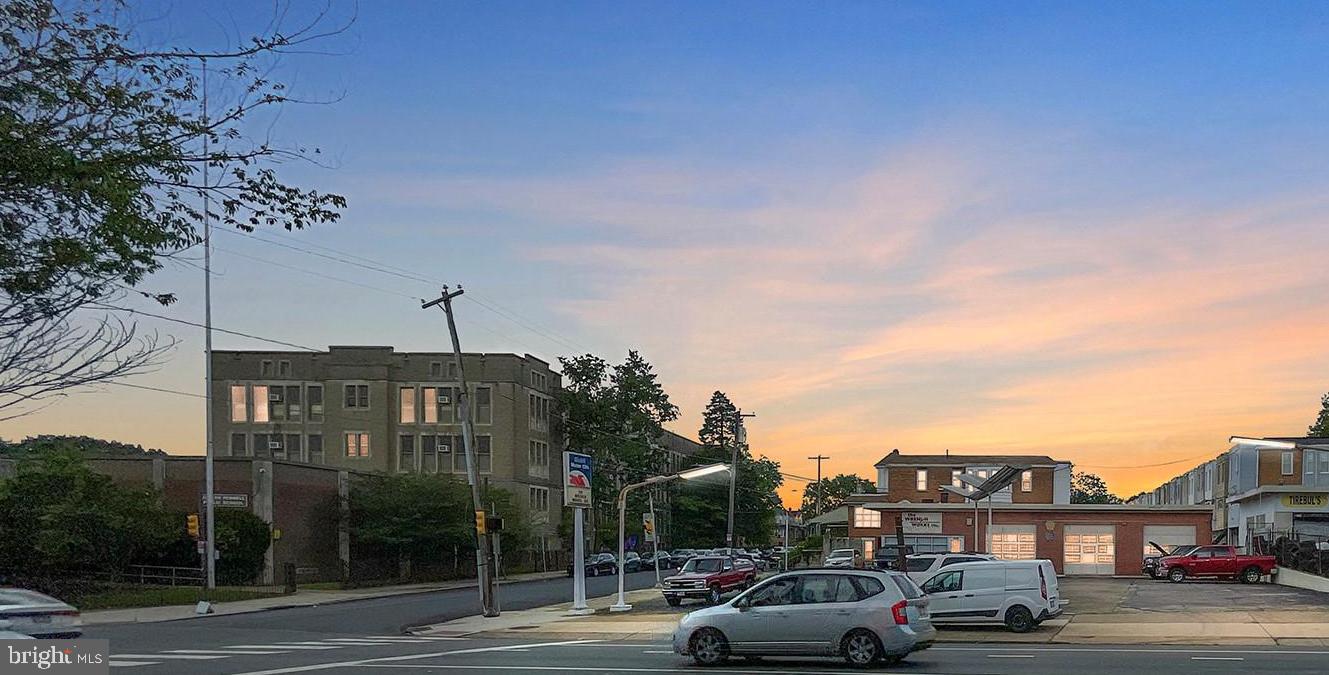 OGONTZ - Commercial Sale