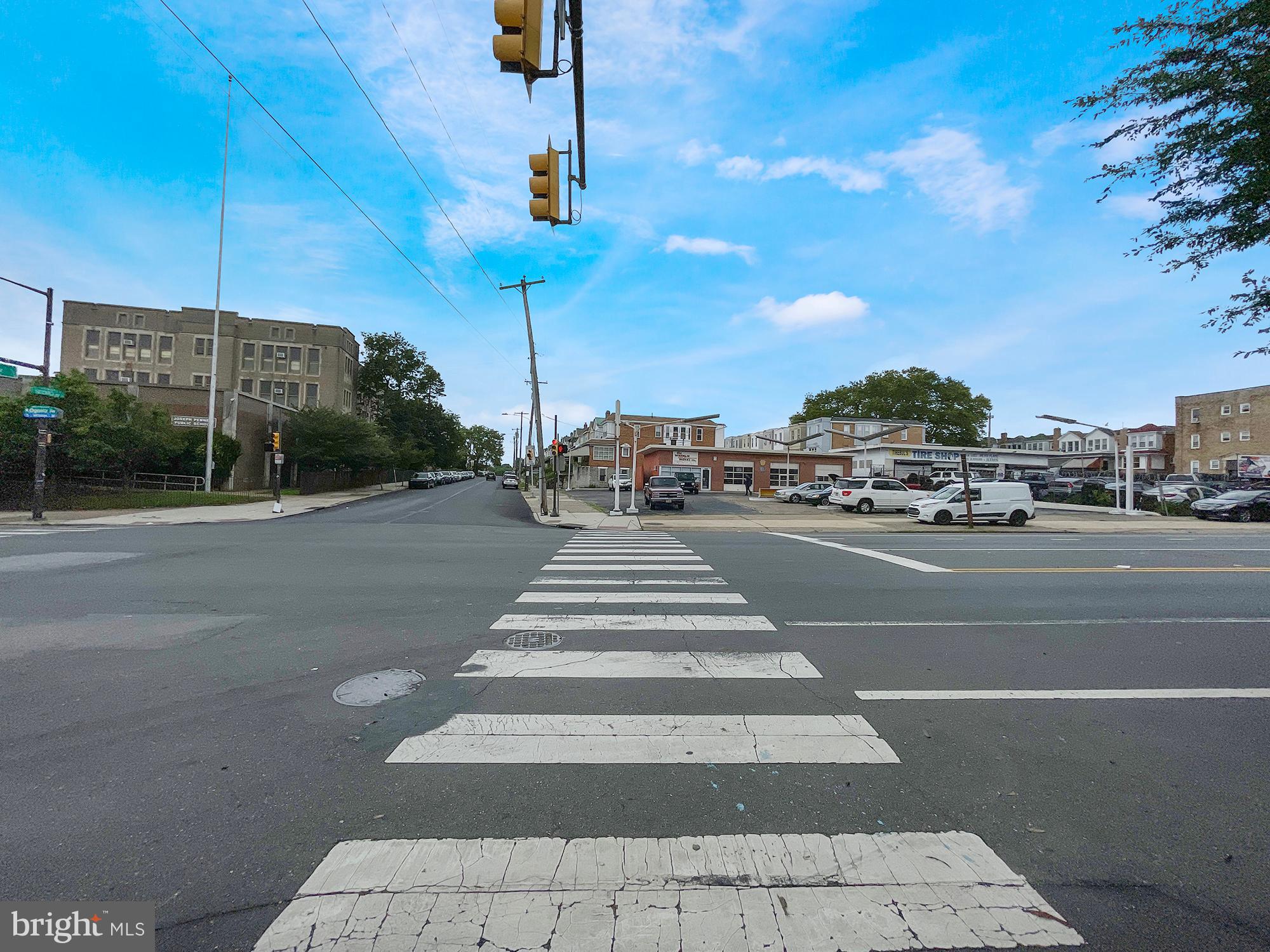 OGONTZ - Commercial Sale