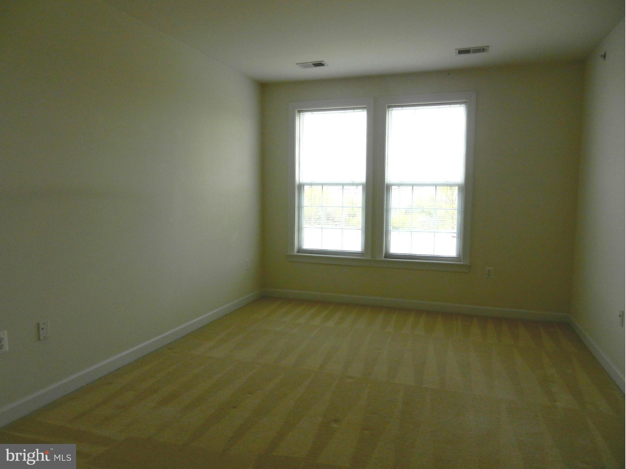 K HOVNANIAN FOUR SEASONS - Residential Lease