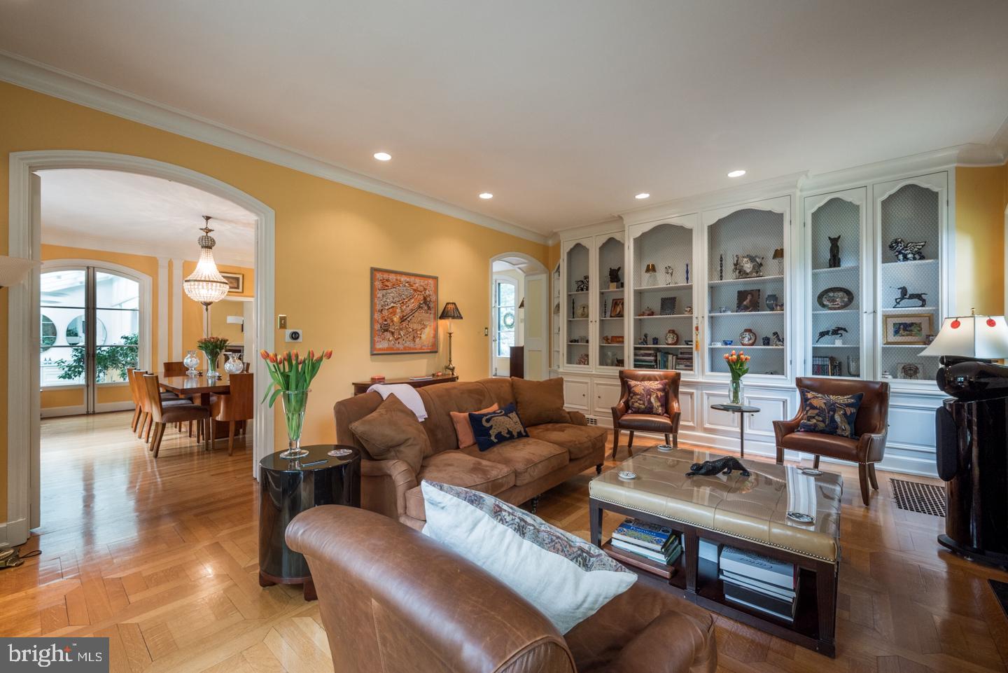 SPRING MILL - Residential