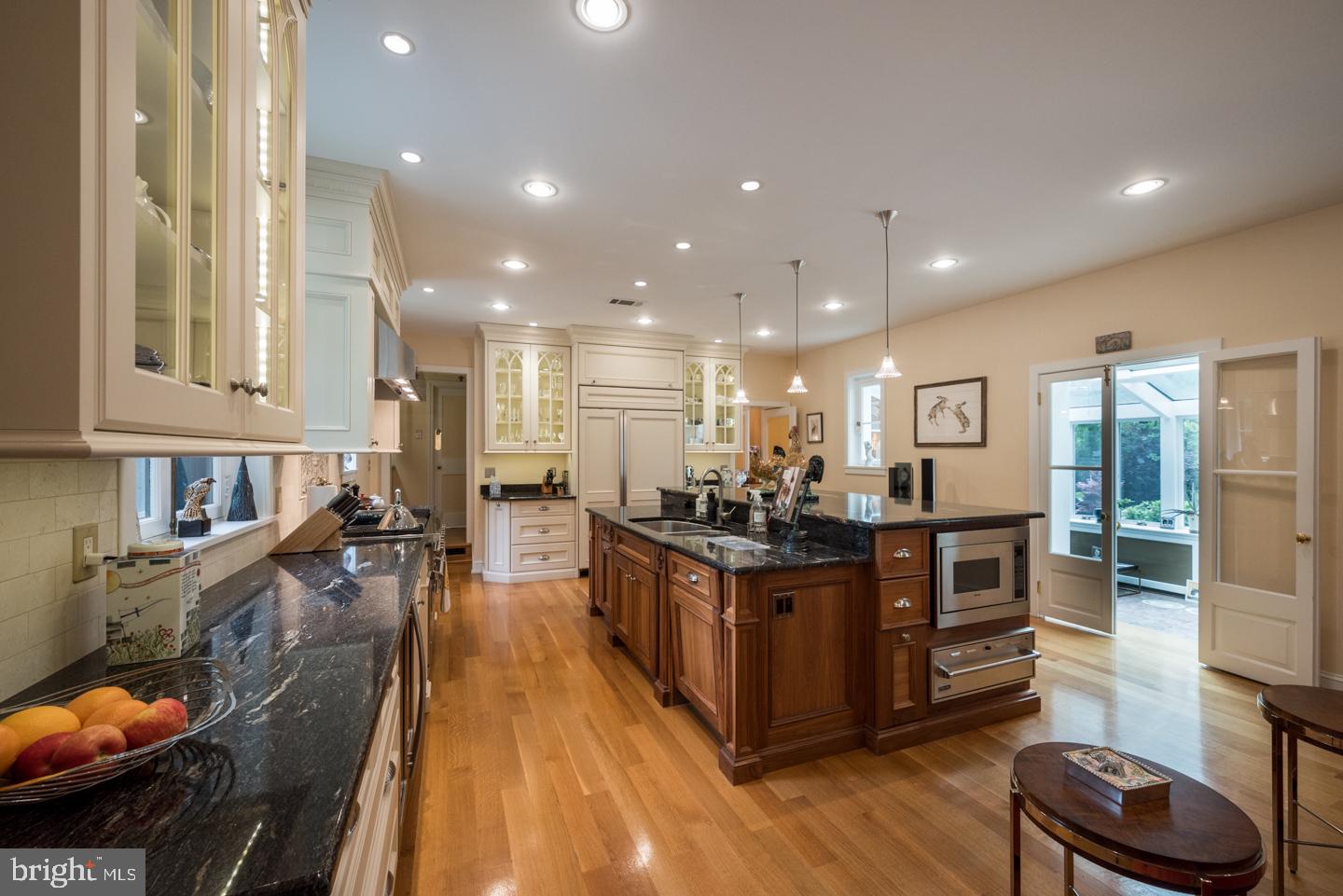 SPRING MILL - Residential