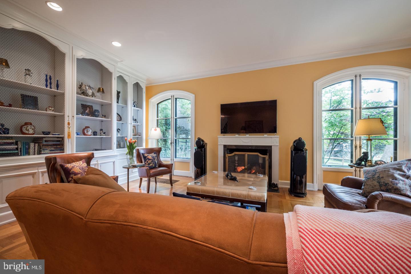 SPRING MILL - Residential