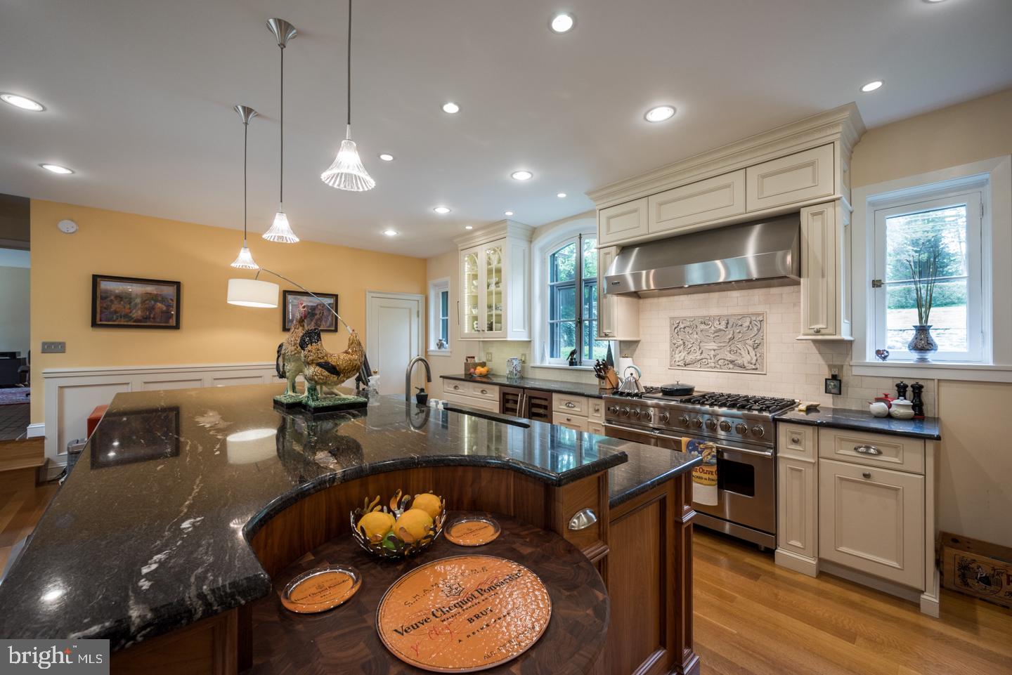 SPRING MILL - Residential
