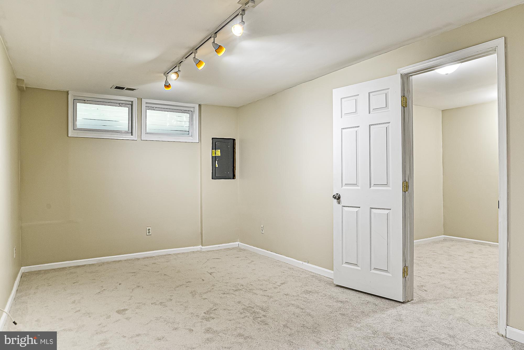 OLD BRIDGE ESTATES - Residential