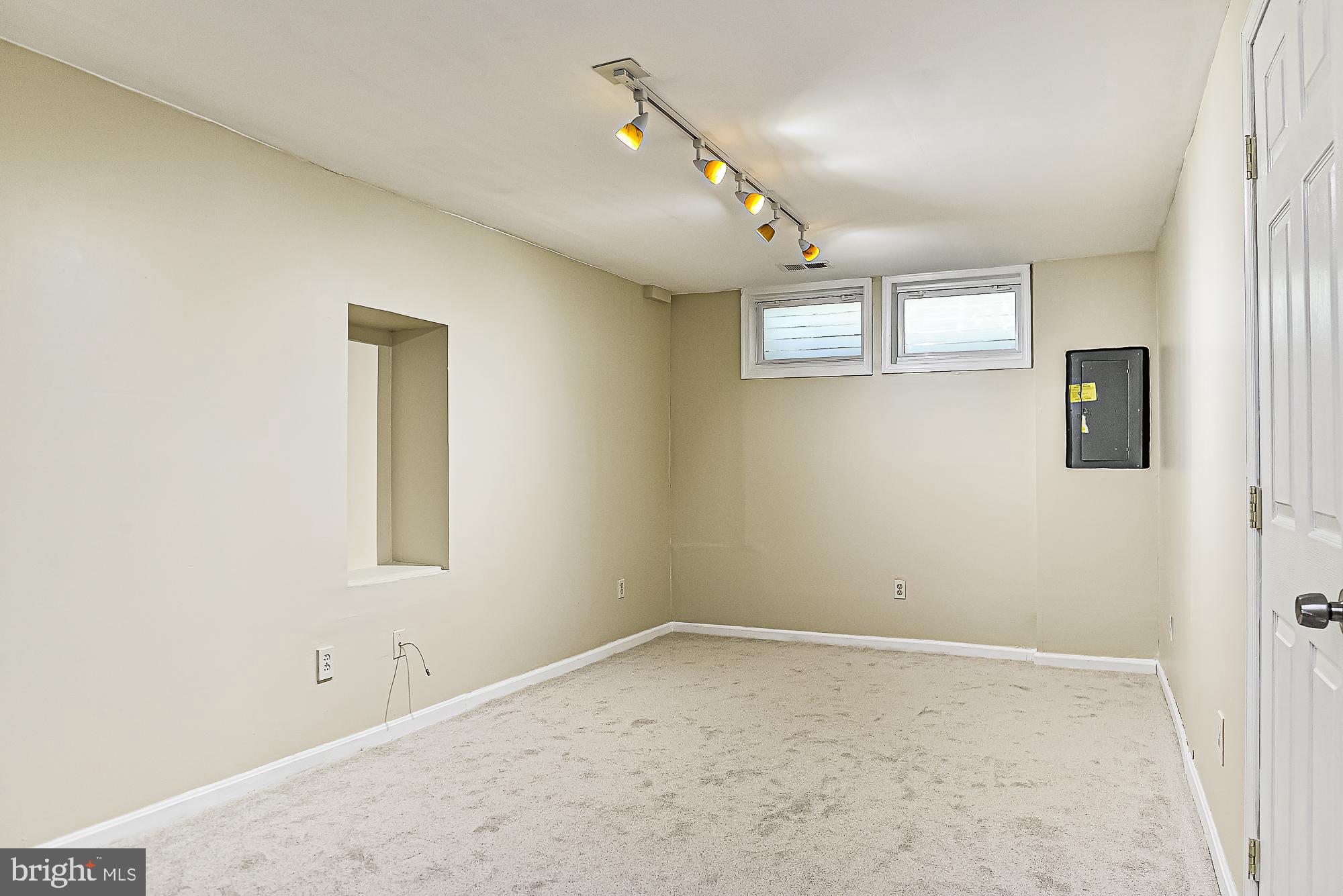 OLD BRIDGE ESTATES - Residential