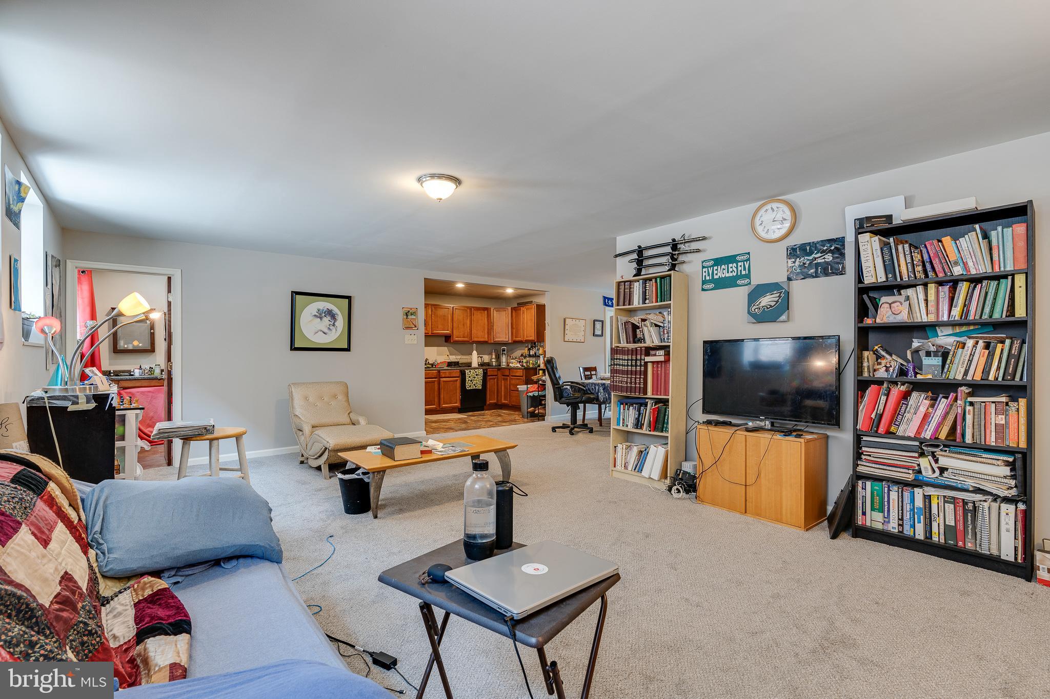 NEWBOLD - Commercial Sale