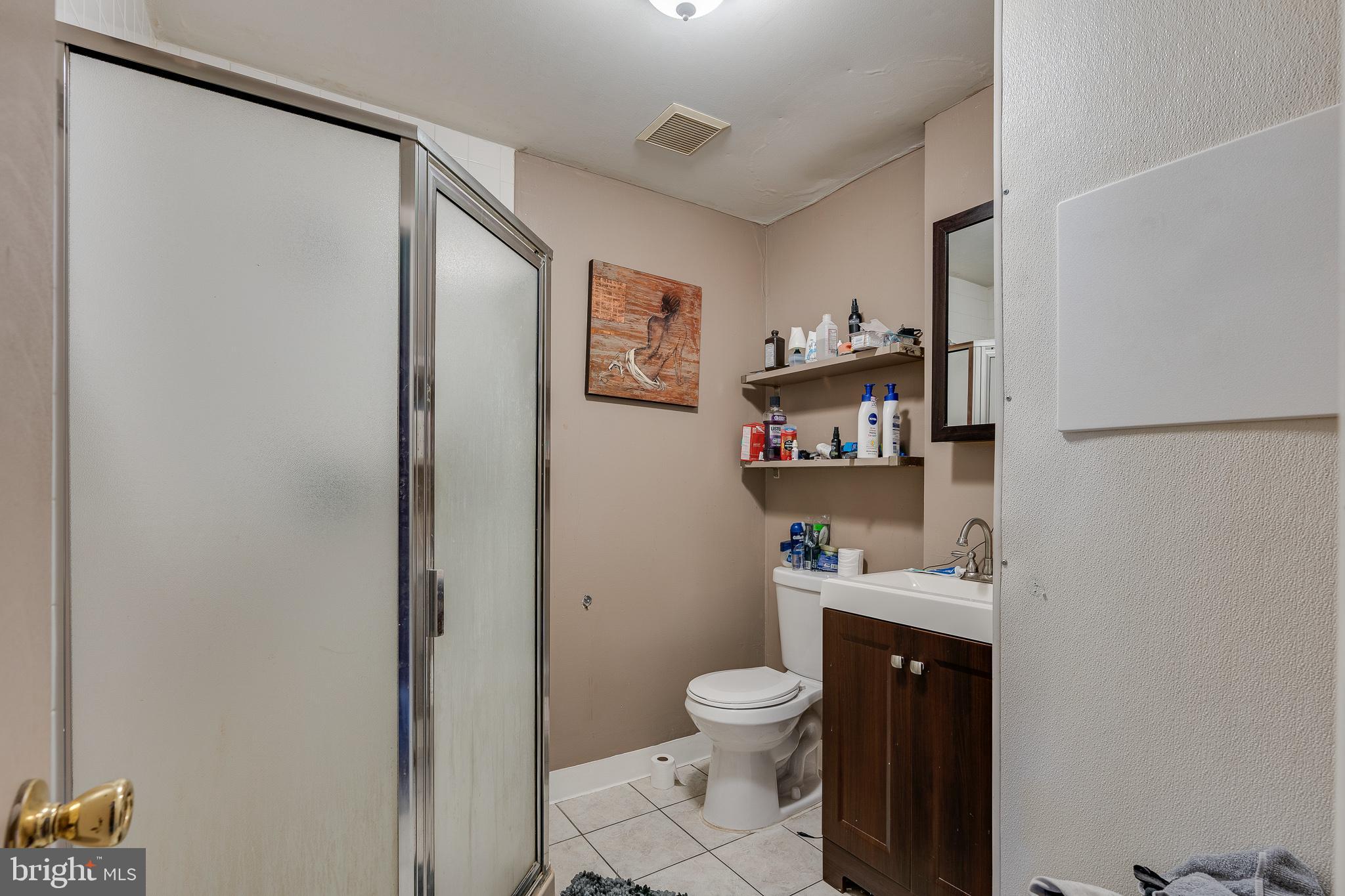 NEWBOLD - Commercial Sale