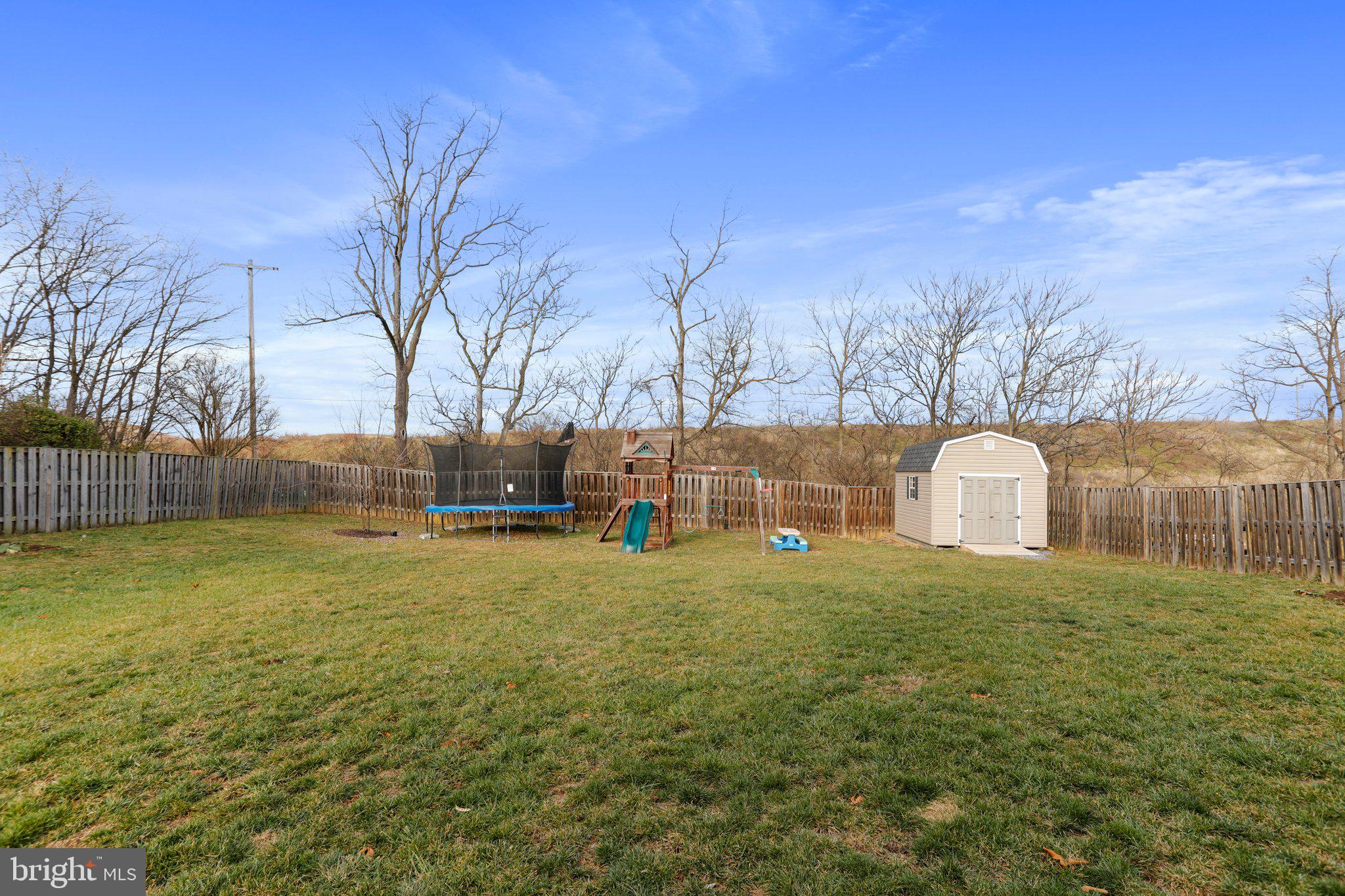 CRESTFIELD - Residential