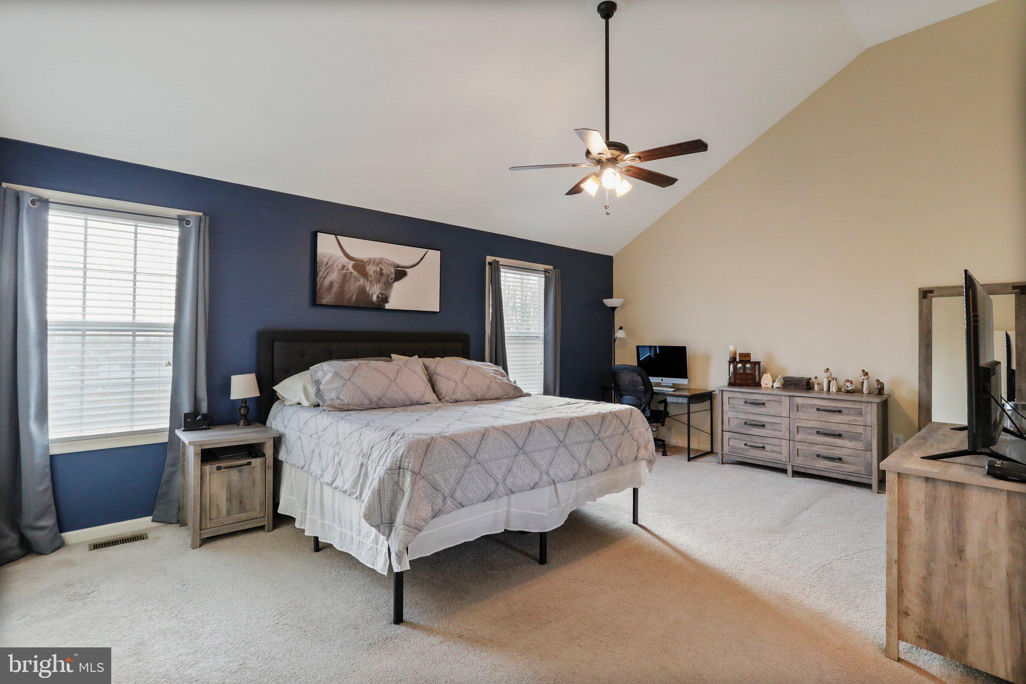 CRESTFIELD - Residential