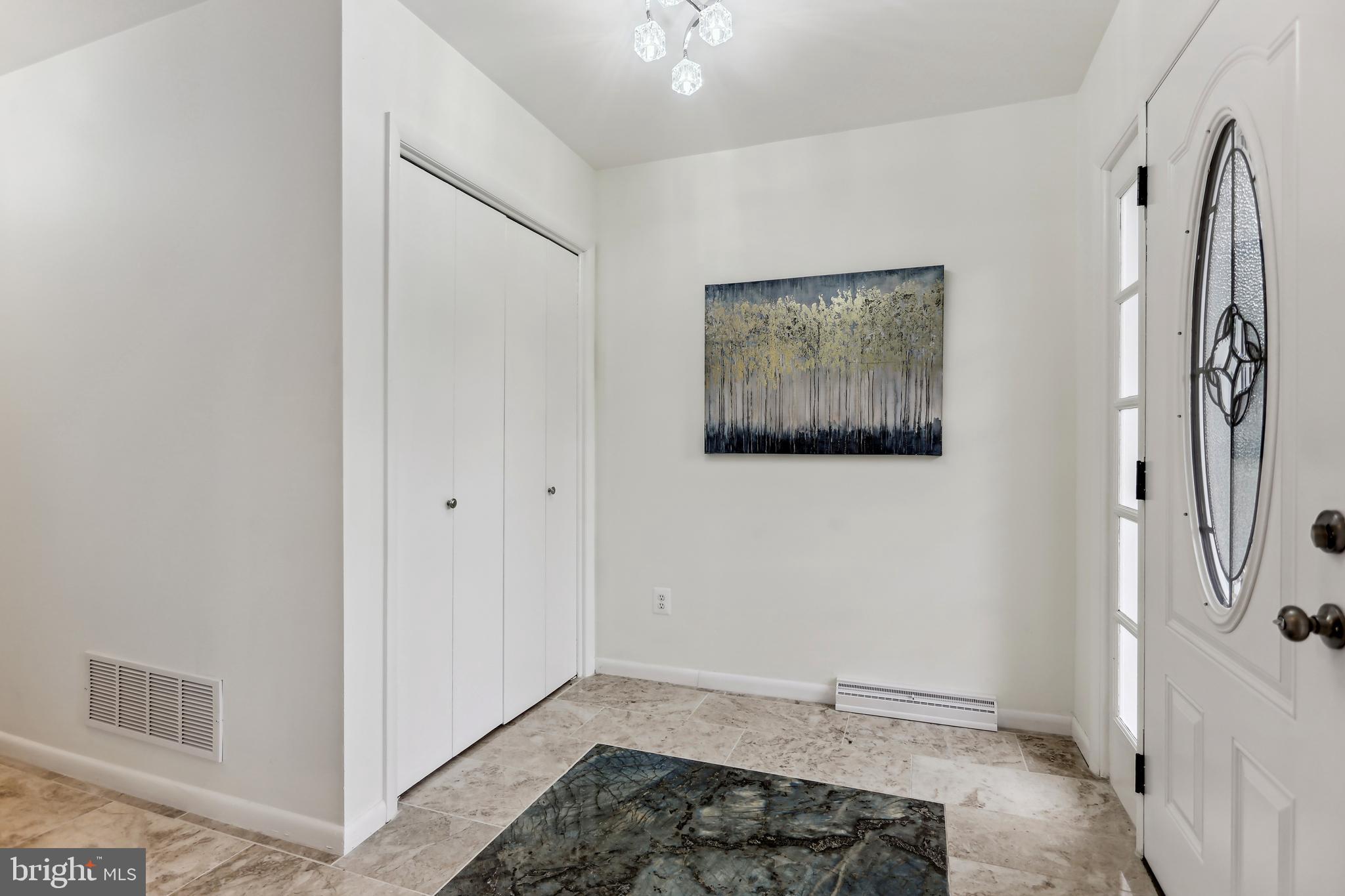 TEMPLE HILLS - Residential