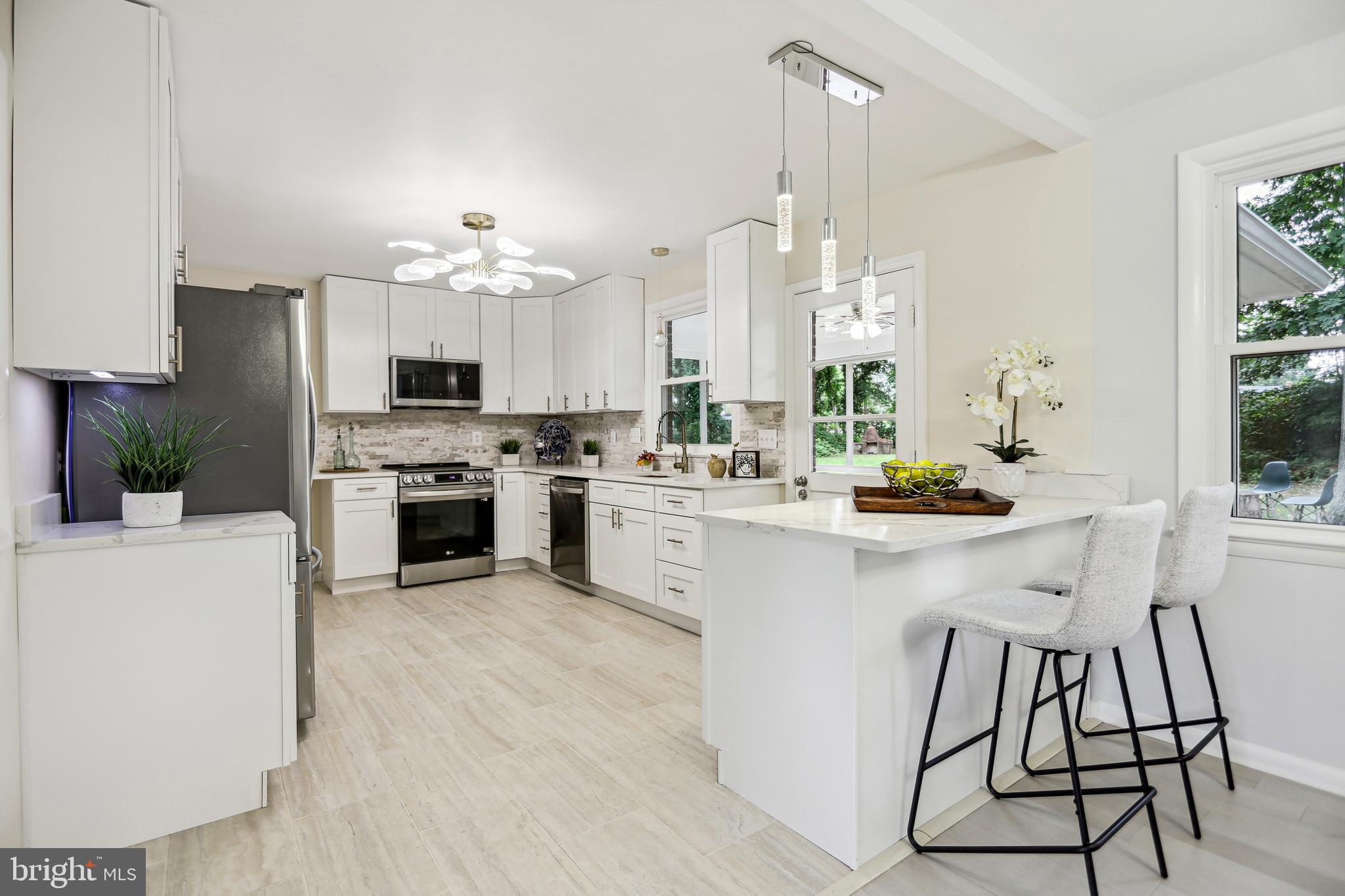 TEMPLE HILLS - Residential