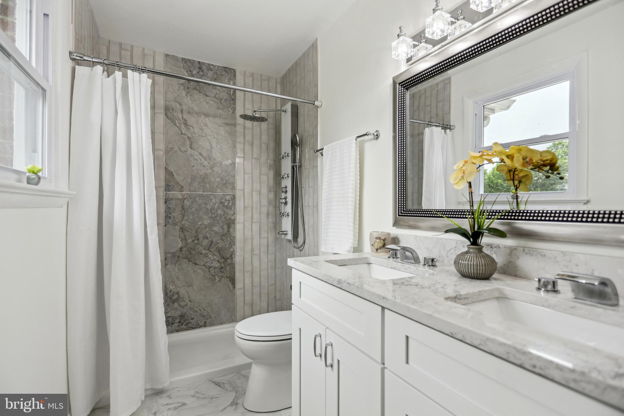 TEMPLE HILLS - Residential