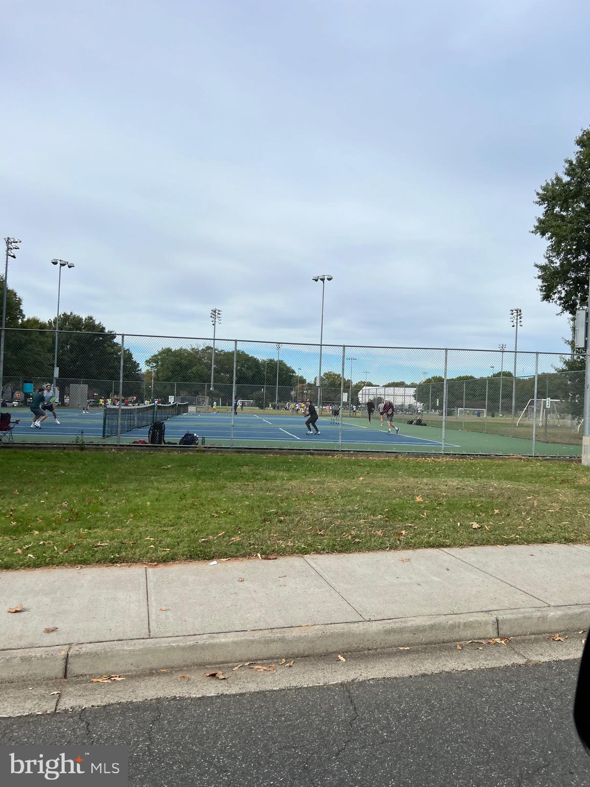 OLDE FACTORY - Residential Lease