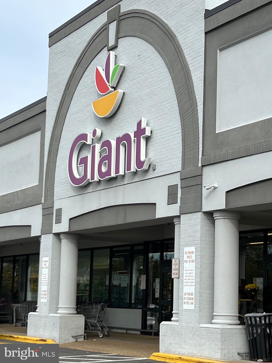 OLDE FACTORY - Residential Lease