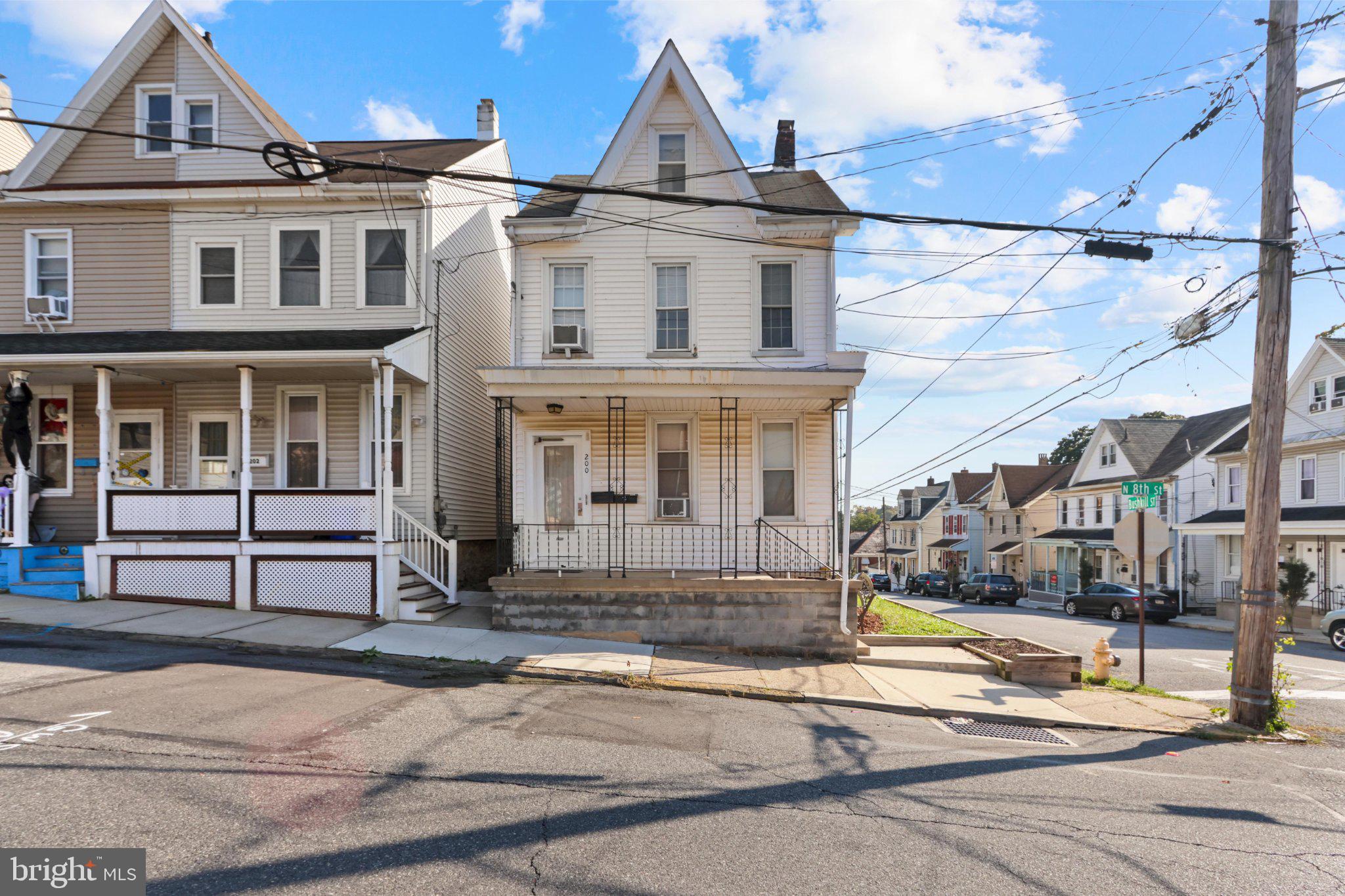 200 N 8TH STREET