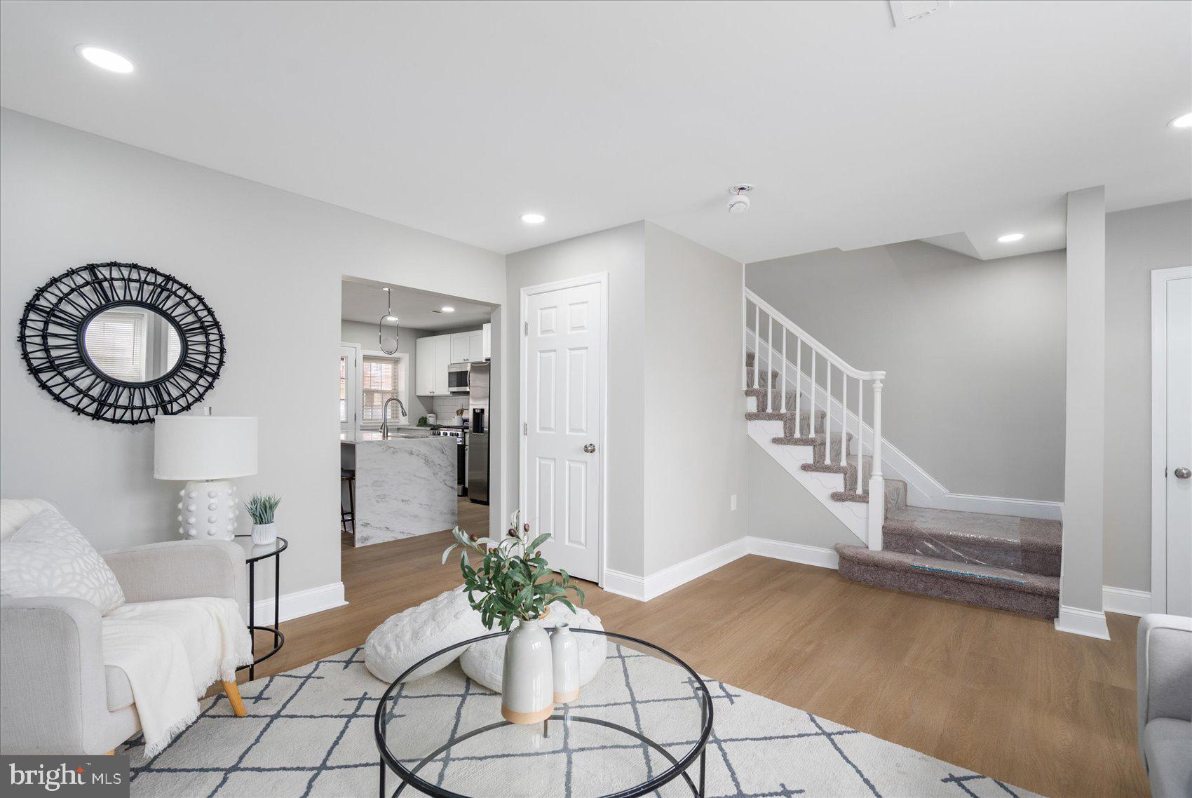 ACADEMY HEIGHTS - Residential