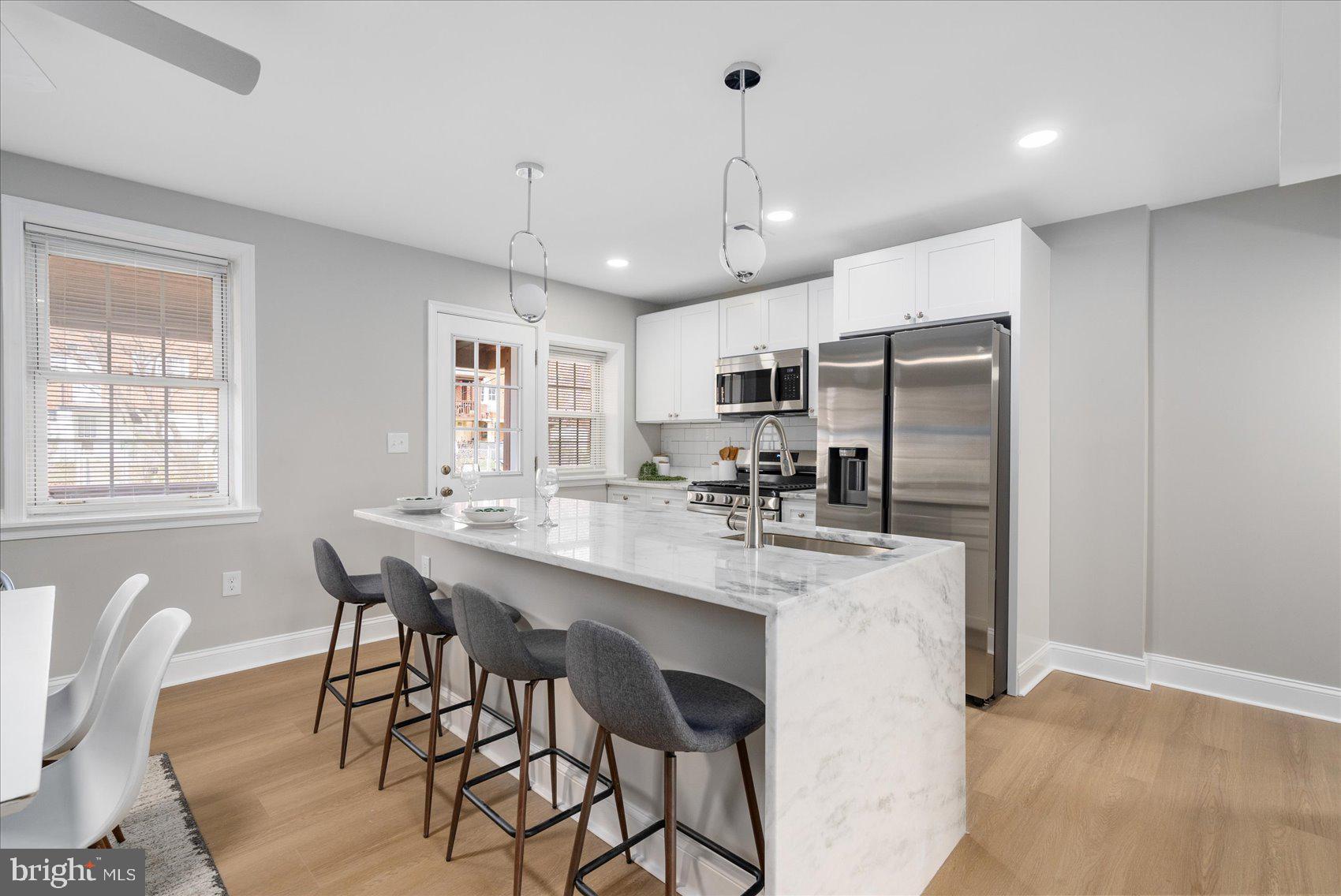 ACADEMY HEIGHTS - Residential