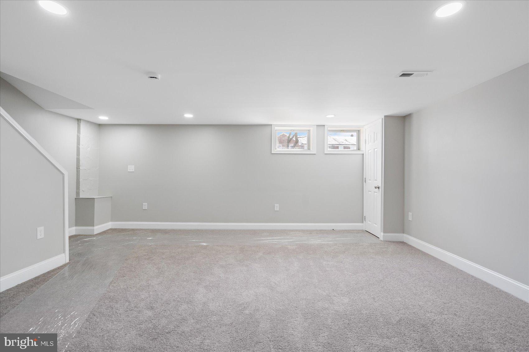 ACADEMY HEIGHTS - Residential