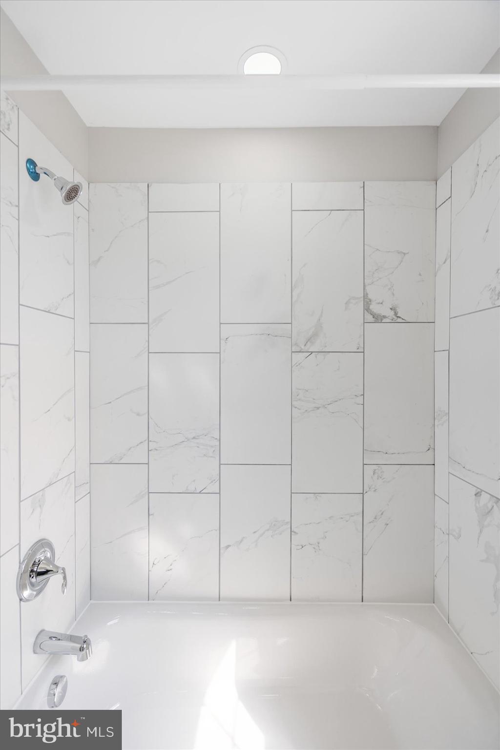 ACADEMY HEIGHTS - Residential