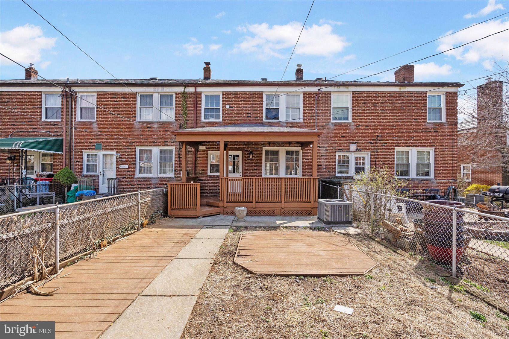 ACADEMY HEIGHTS - Residential