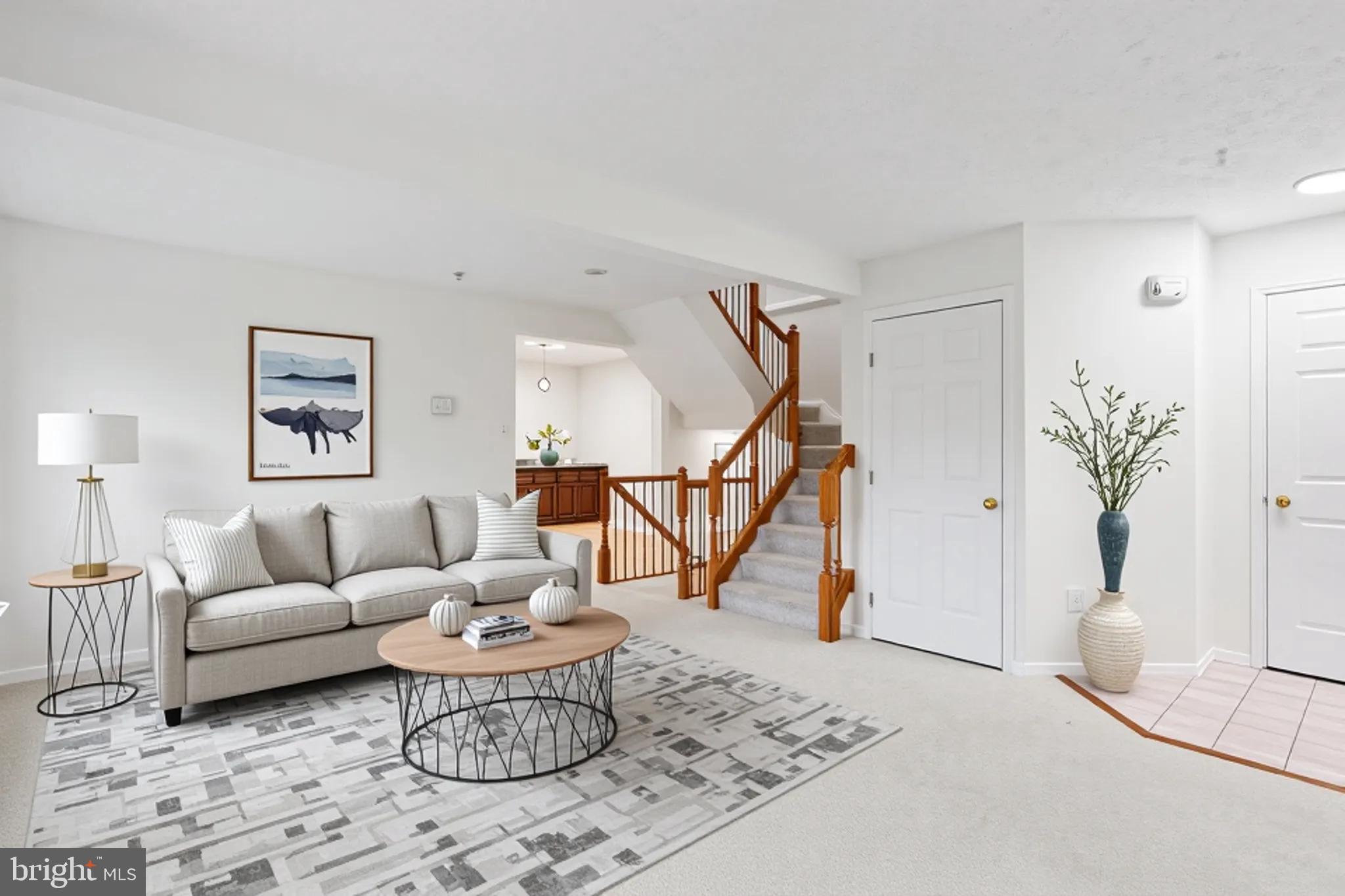 15 SILVER BIRCH COURT
