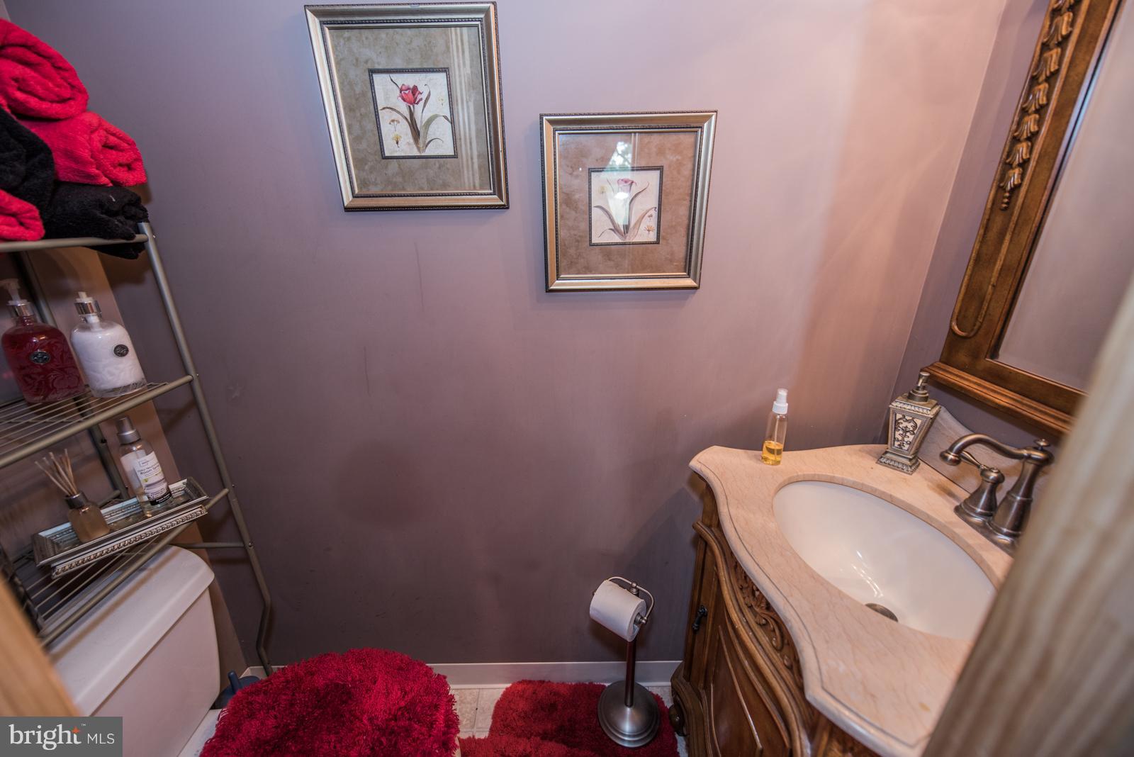 VANCLEVESVILLE - Residential