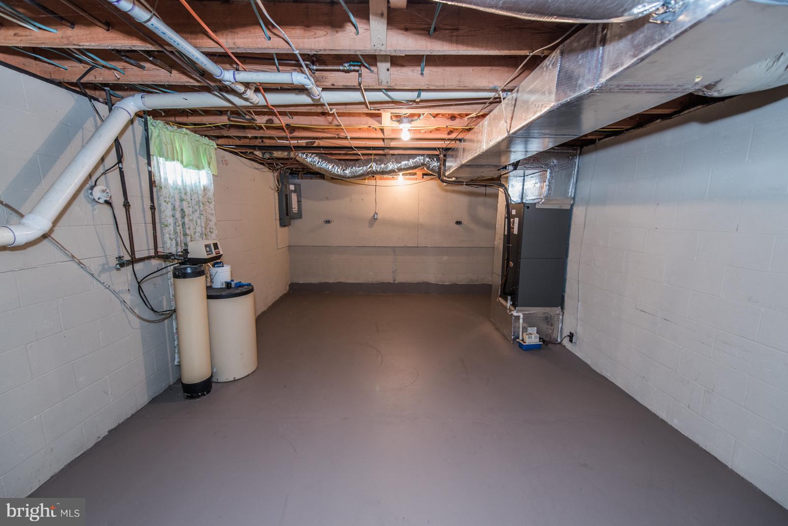 VANCLEVESVILLE - Residential