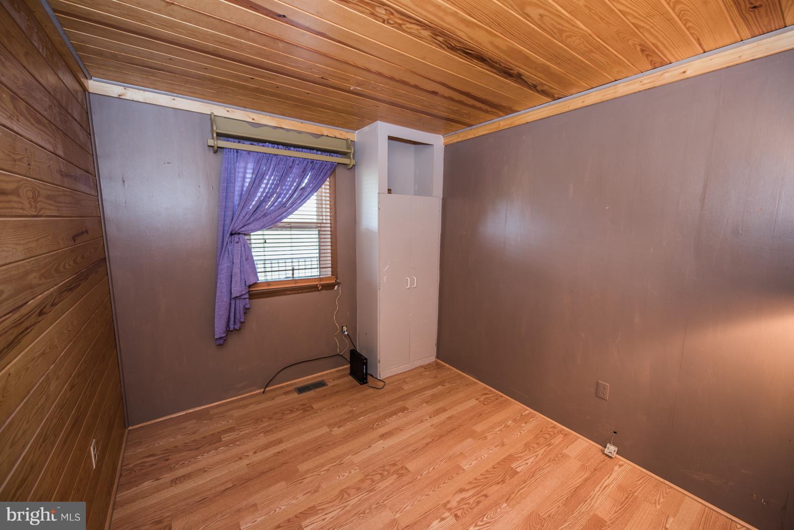 VANCLEVESVILLE - Residential