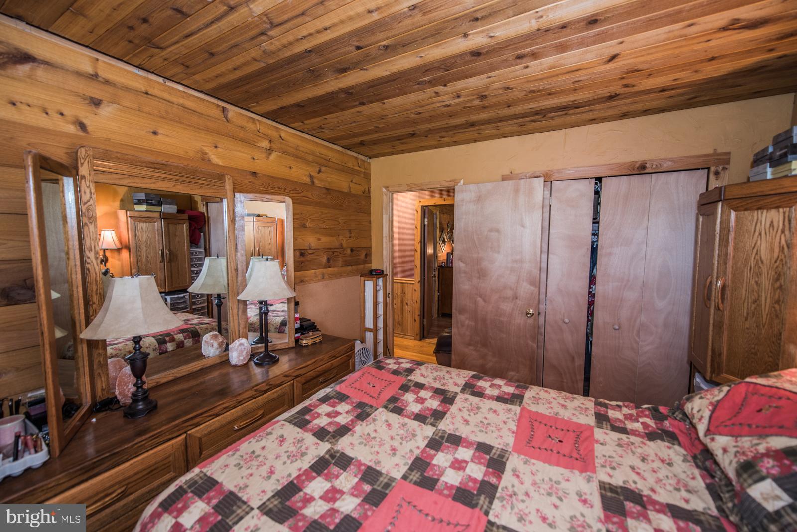 VANCLEVESVILLE - Residential